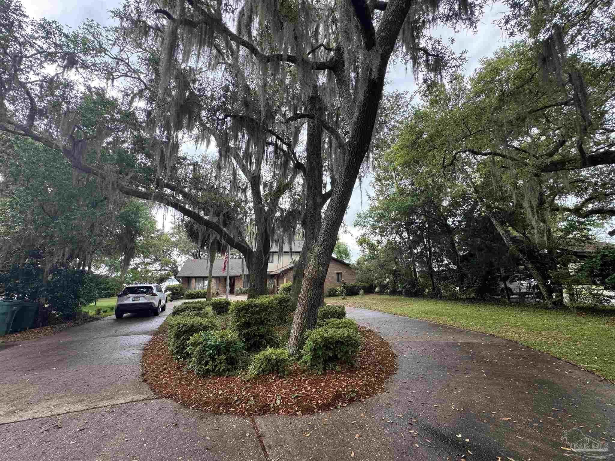 main property photo 29