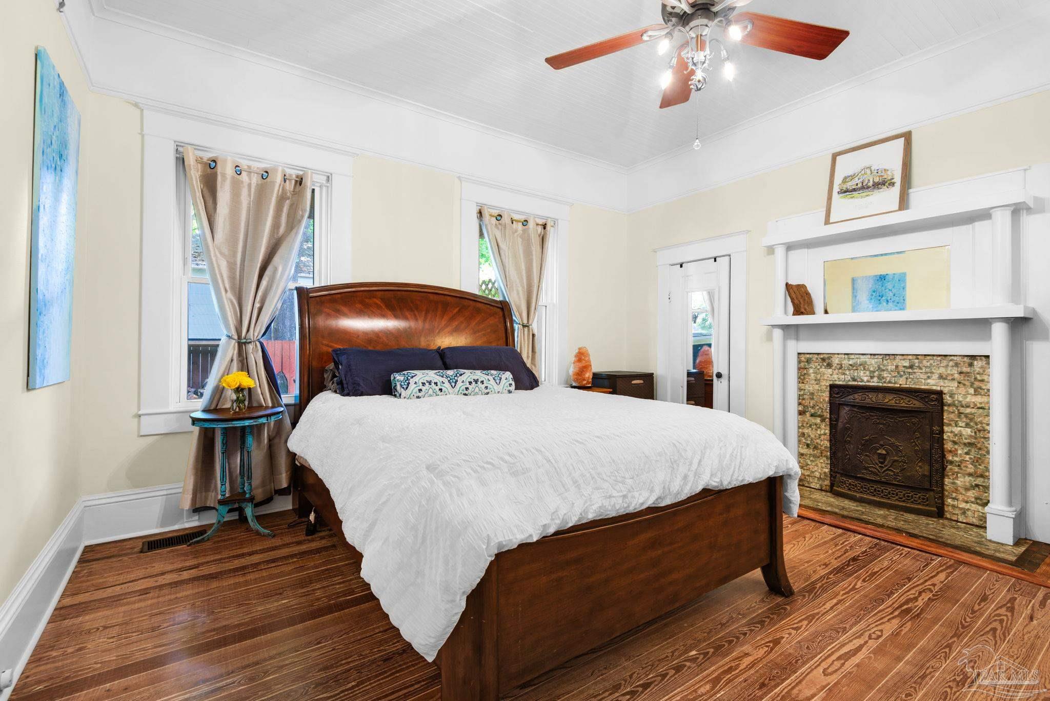 main property photo 33