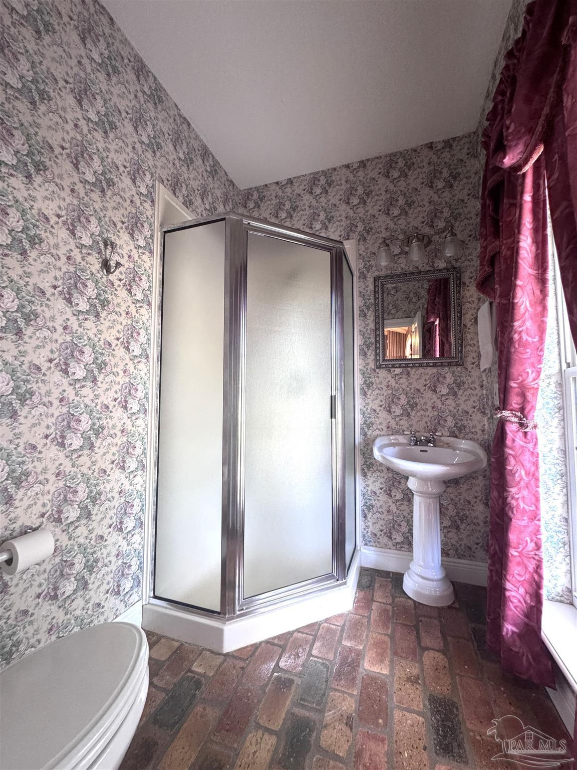 main property photo 48