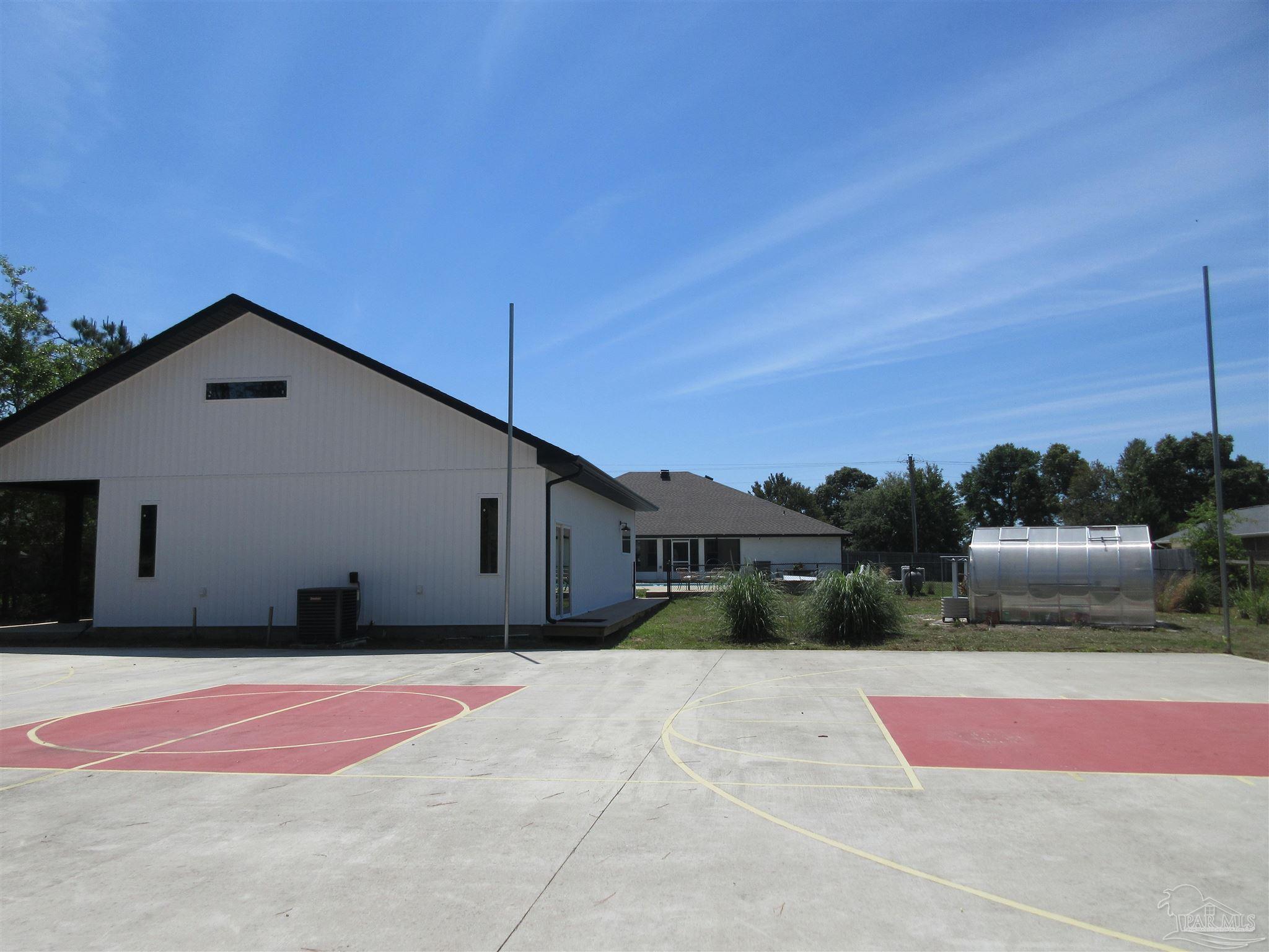 main property photo 56