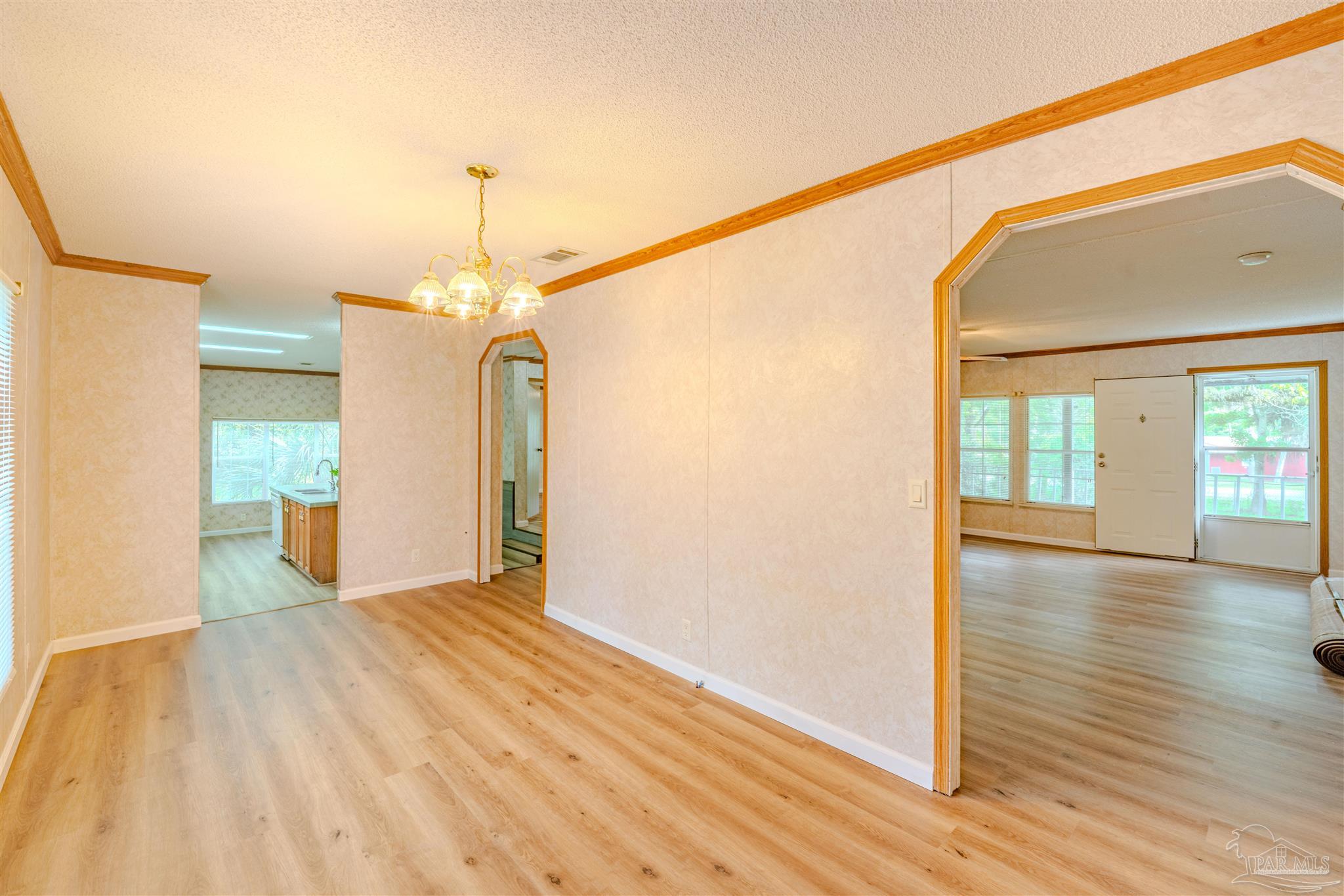 property viewer photo 15