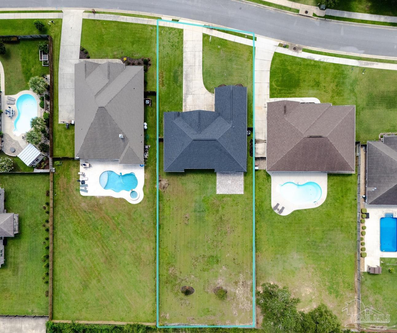 main property photo 47