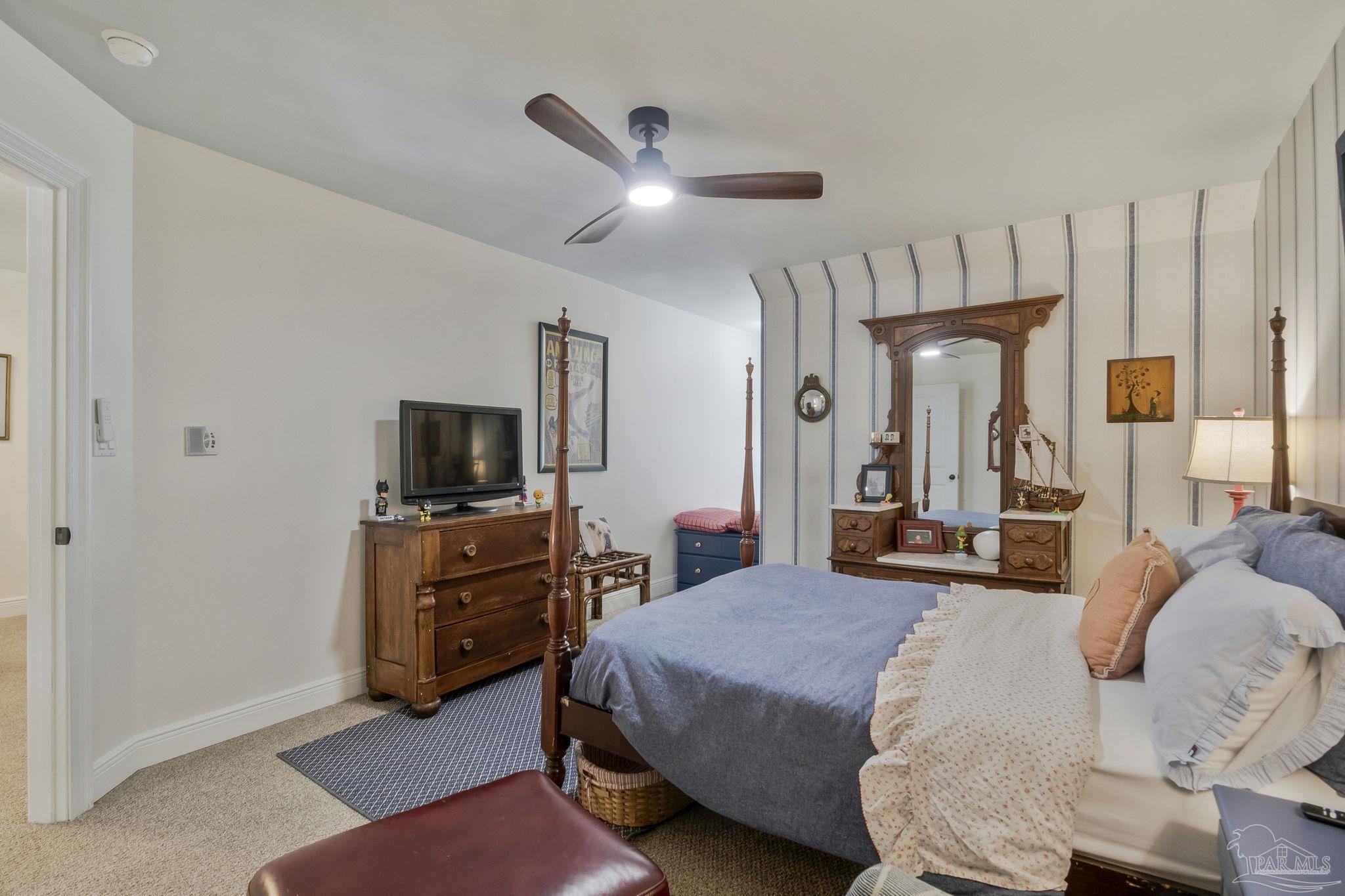 main property photo 48