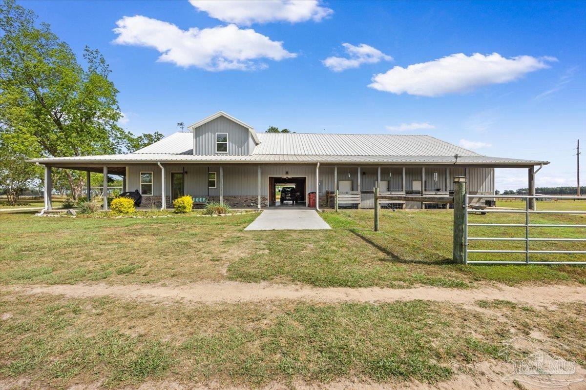 main property photo 35