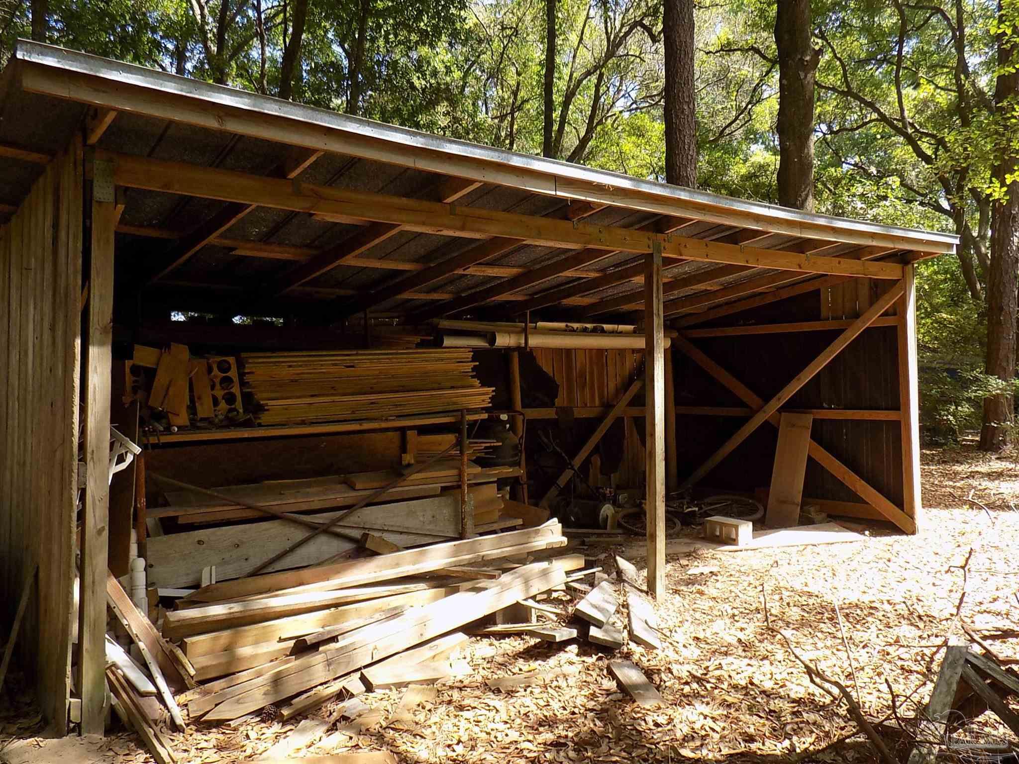 main property photo 36