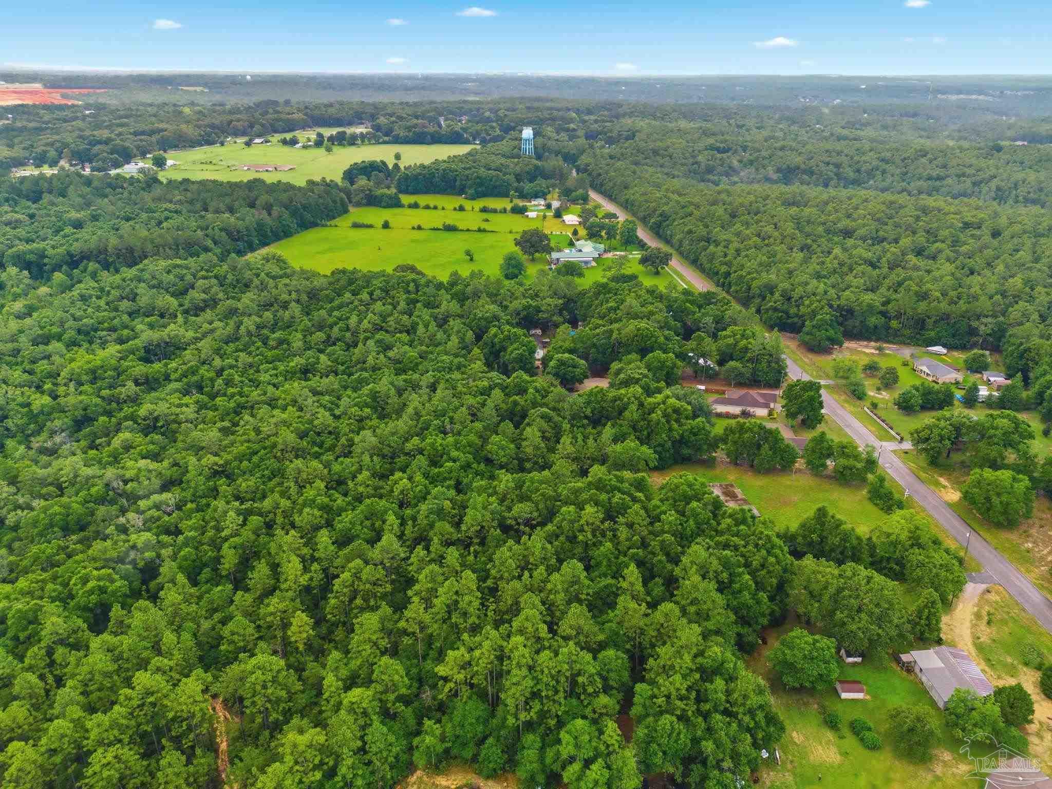 main property photo 10