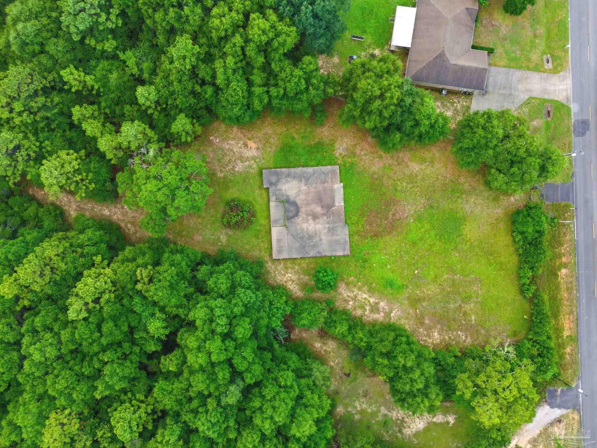 main property photo 12