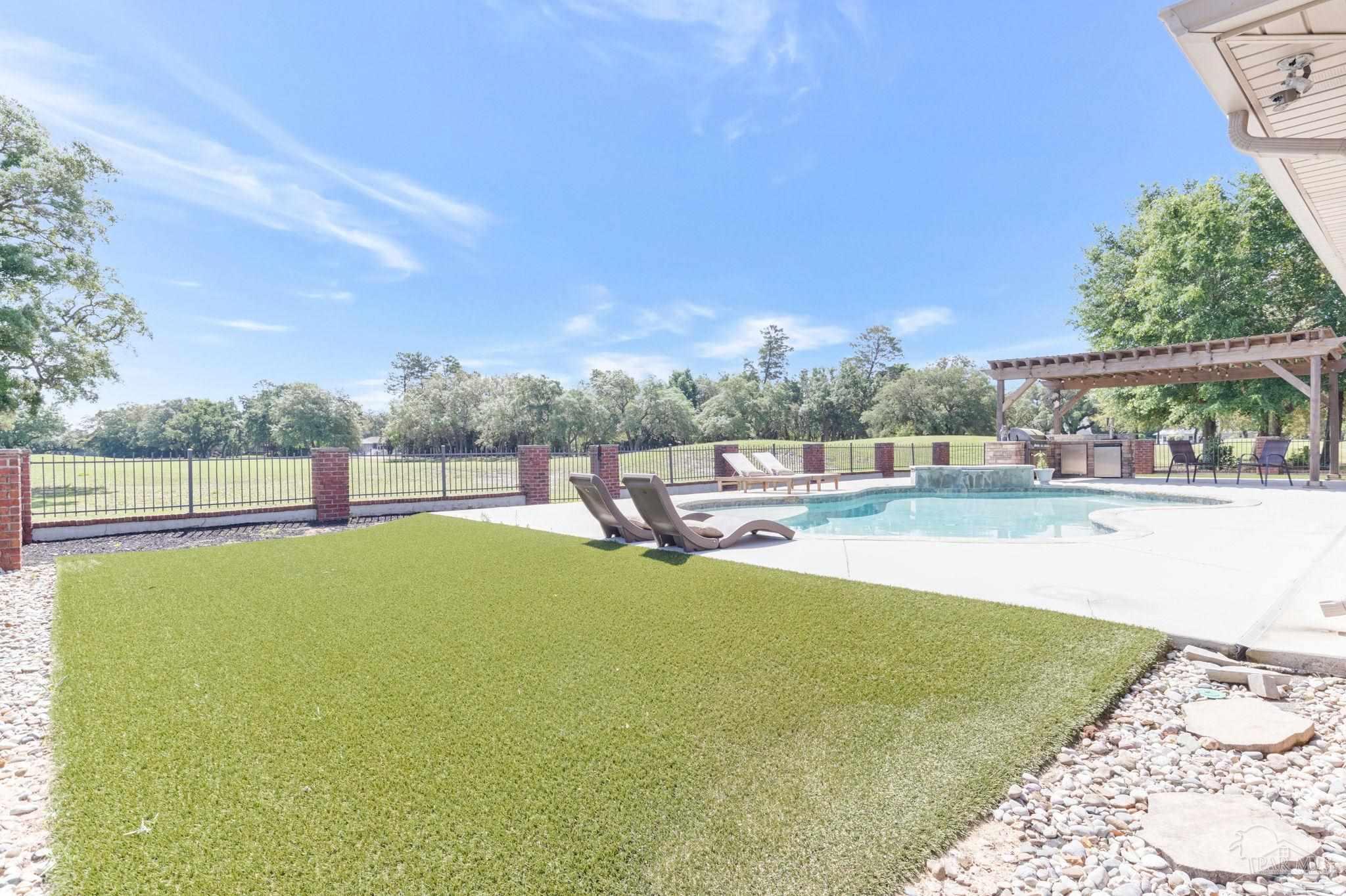 main property photo 53