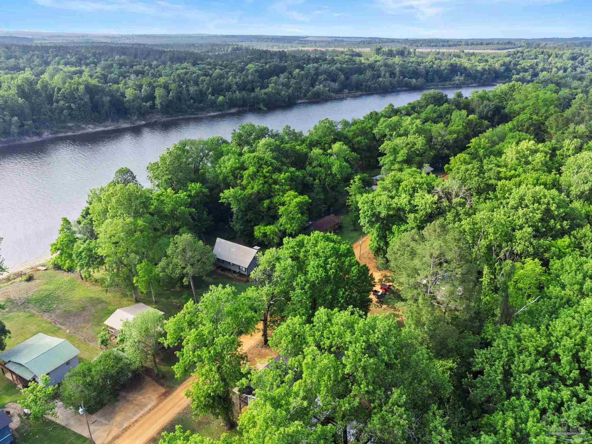 main property photo 42
