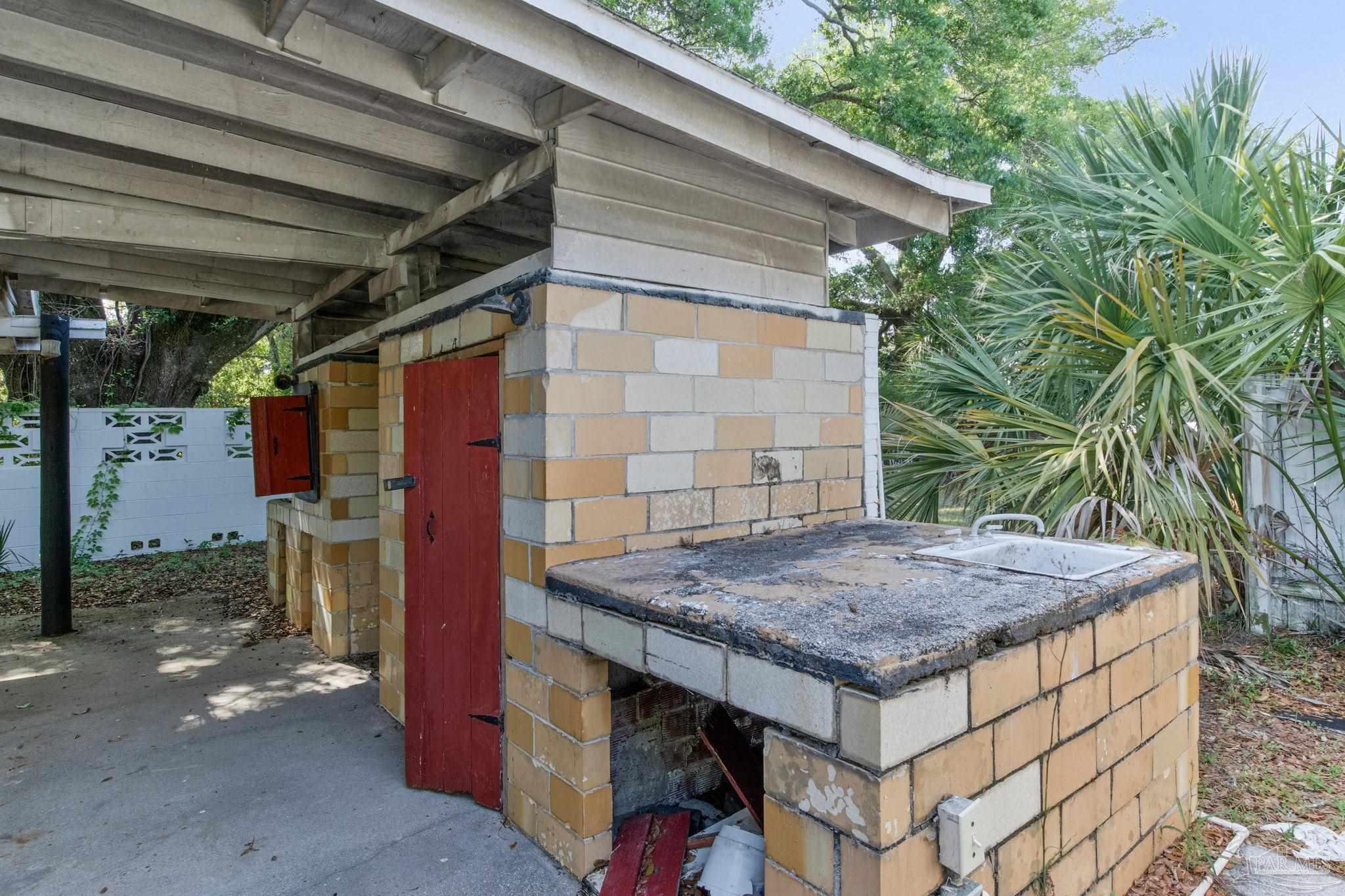main property photo 58