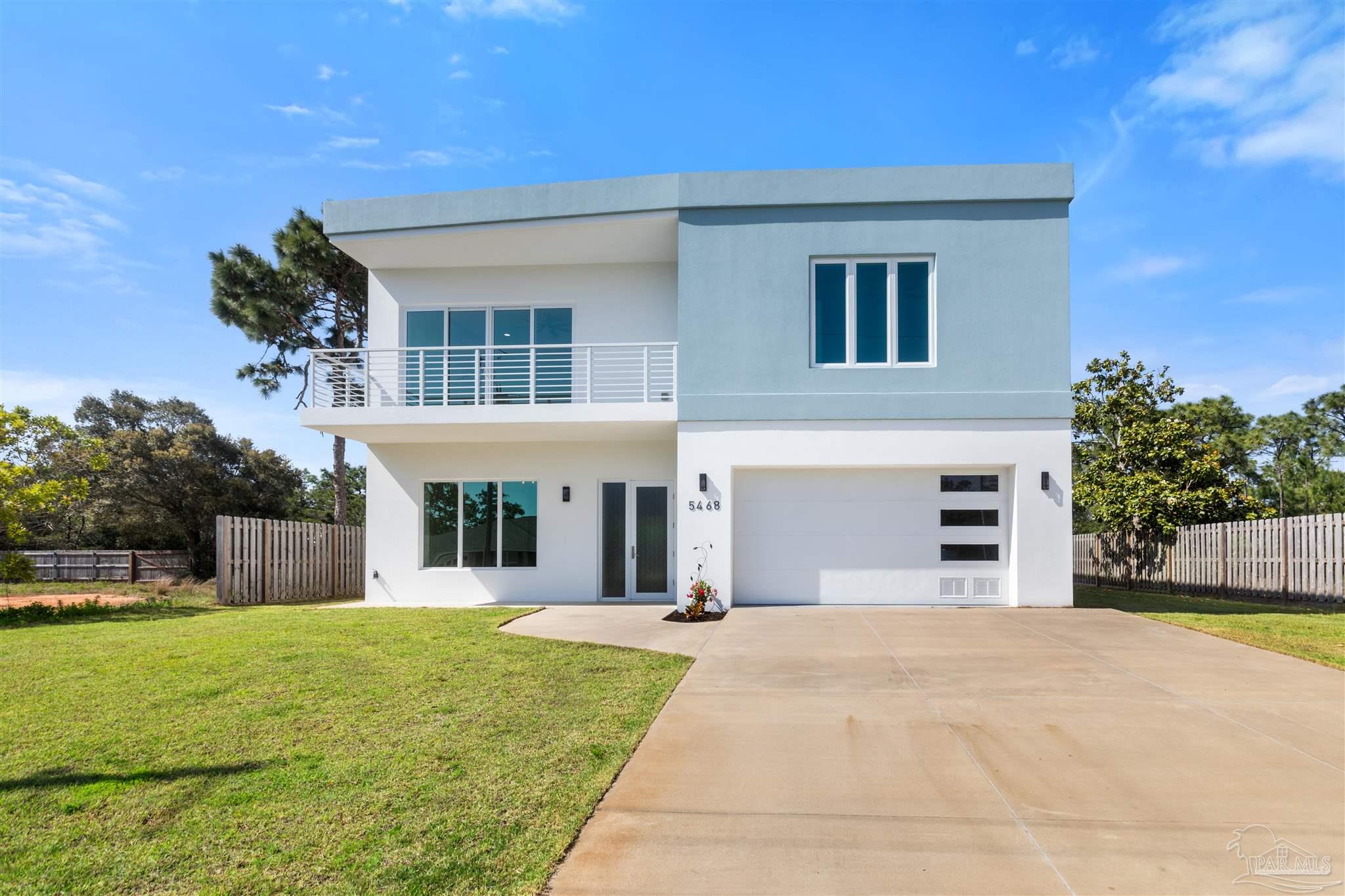 main property photo 14
