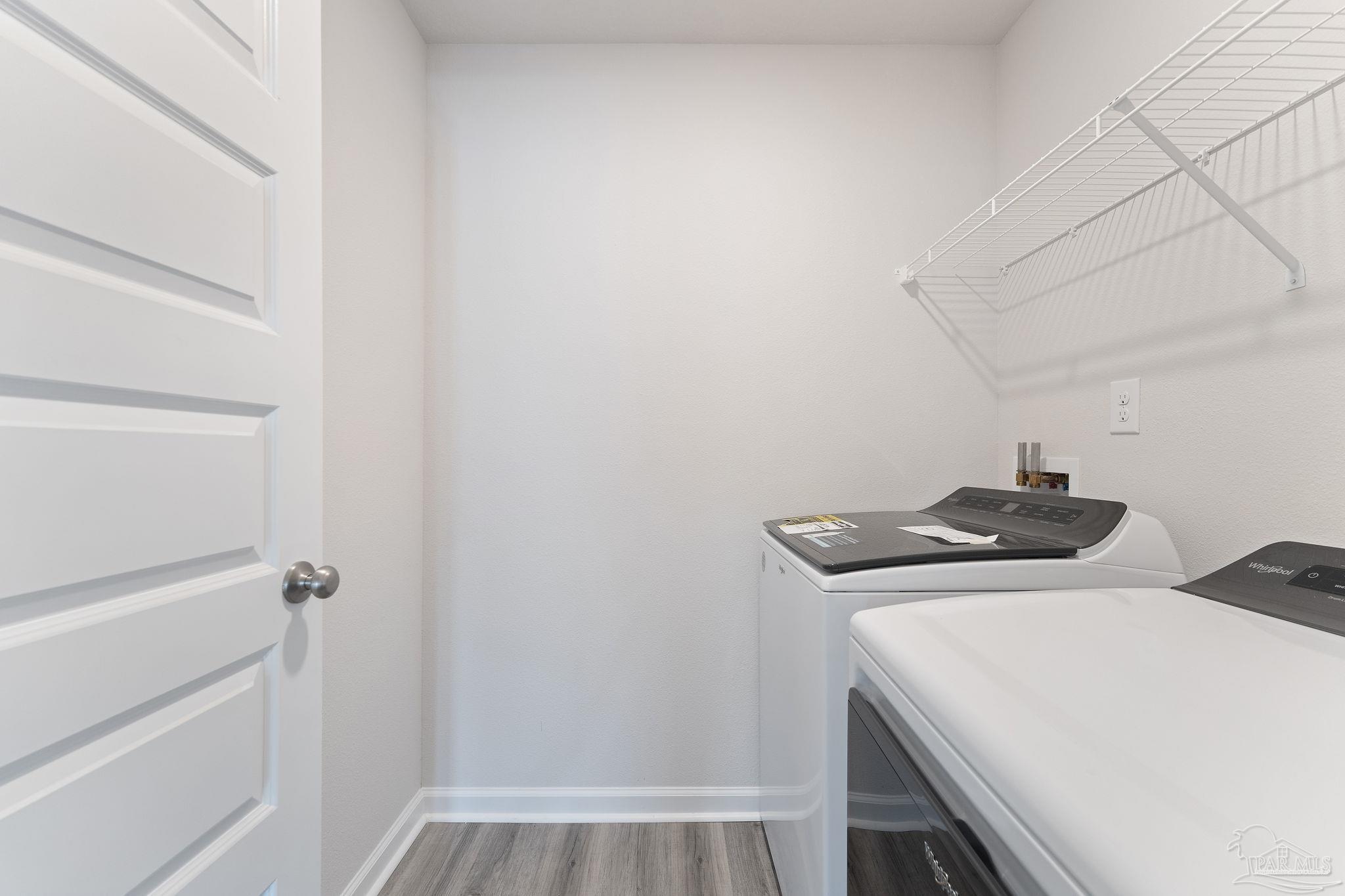 property viewer photo 30