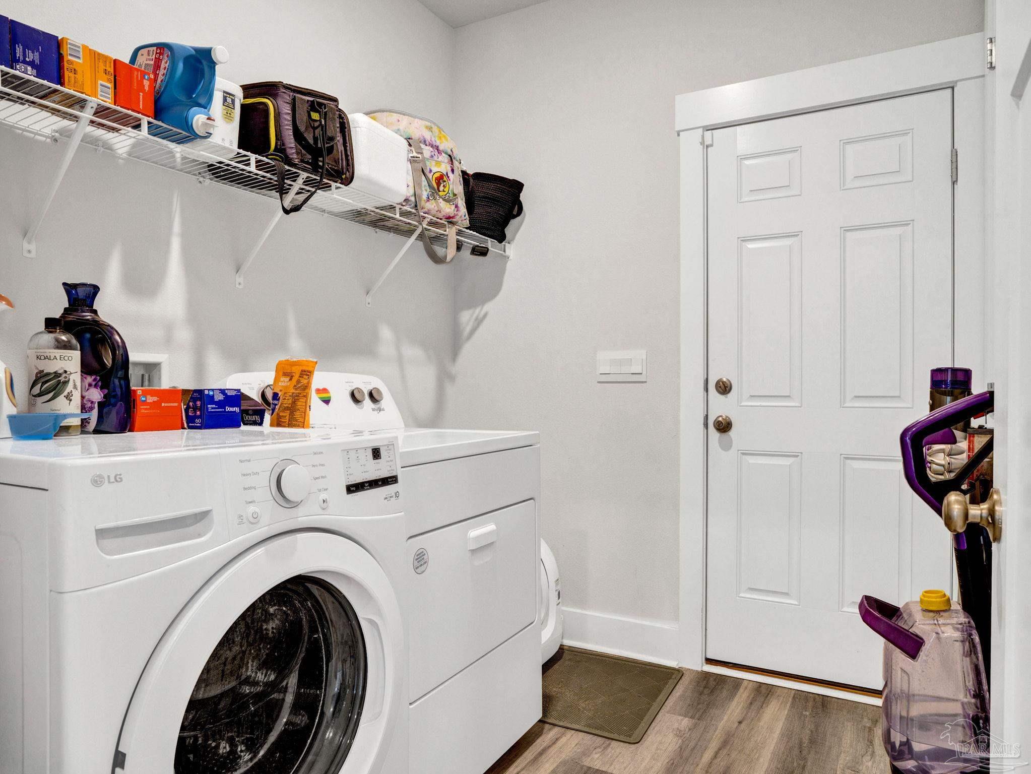 main property photo 29