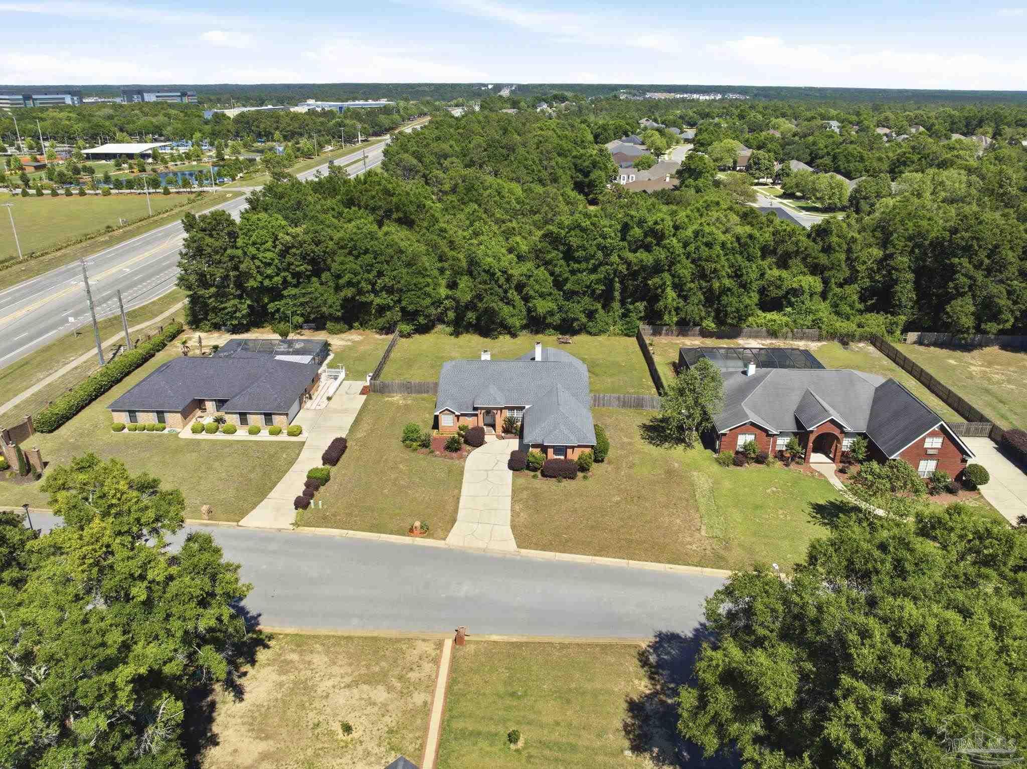 main property photo 41
