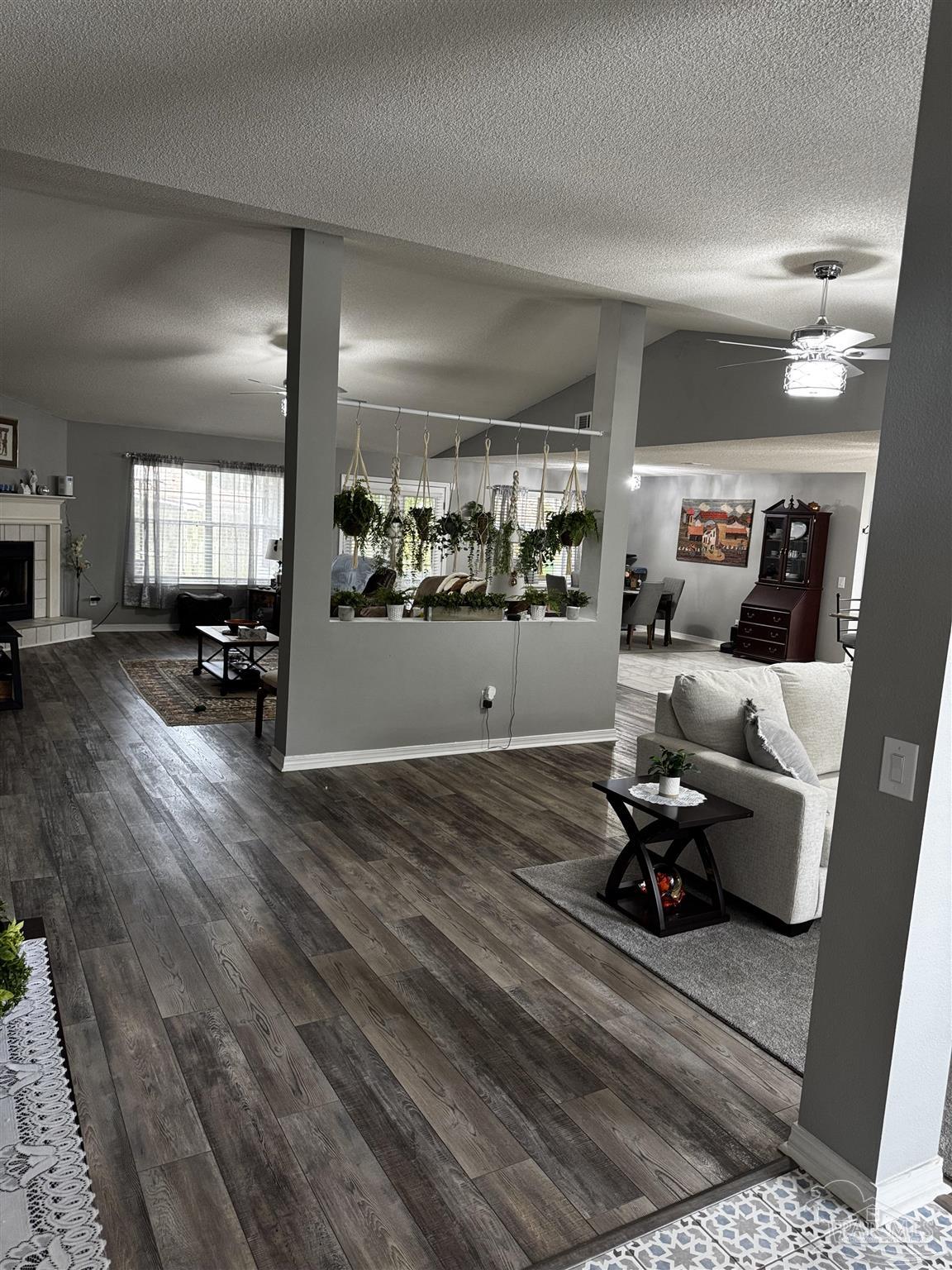 property viewer photo 15