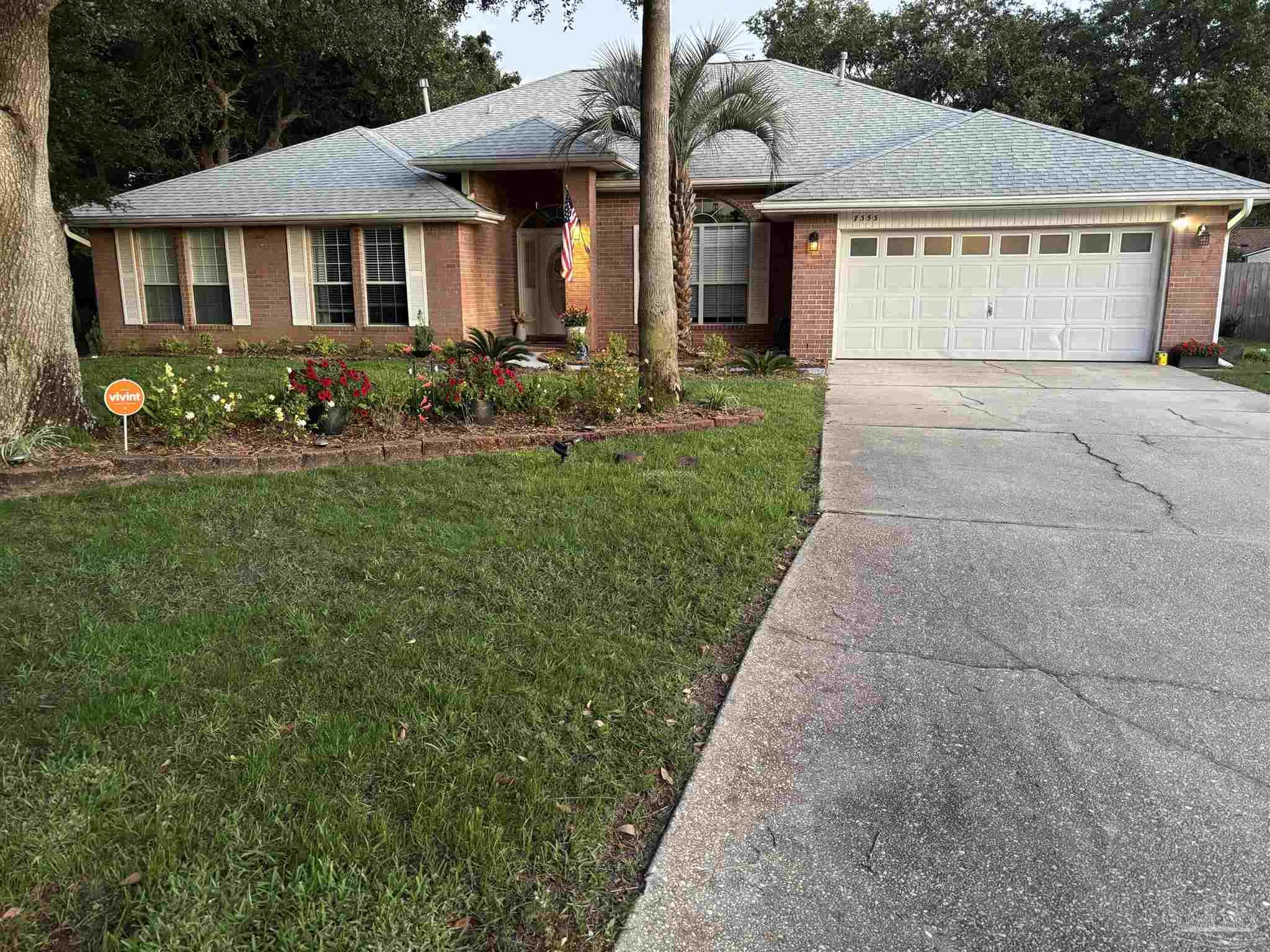 property viewer photo 2