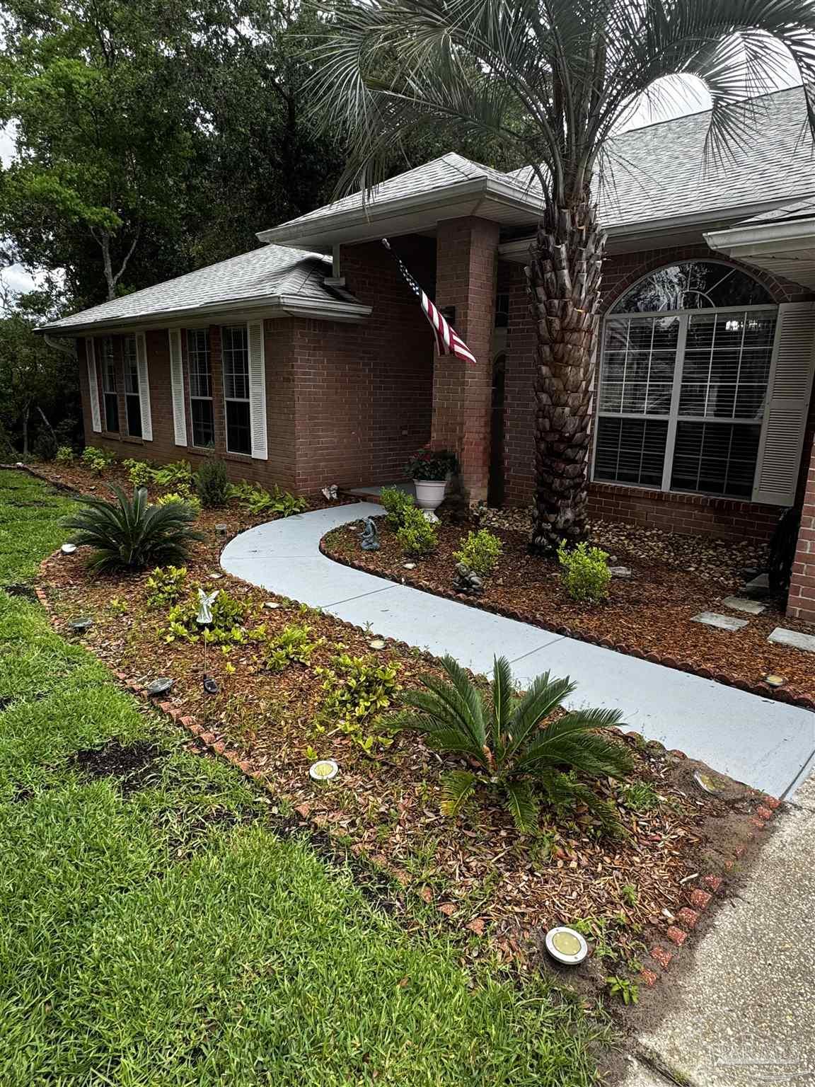 property viewer photo 3