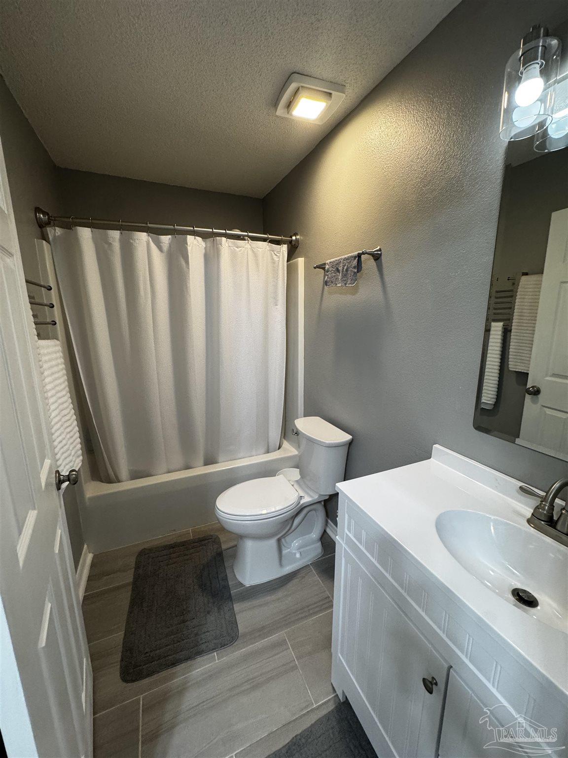 property viewer photo 44