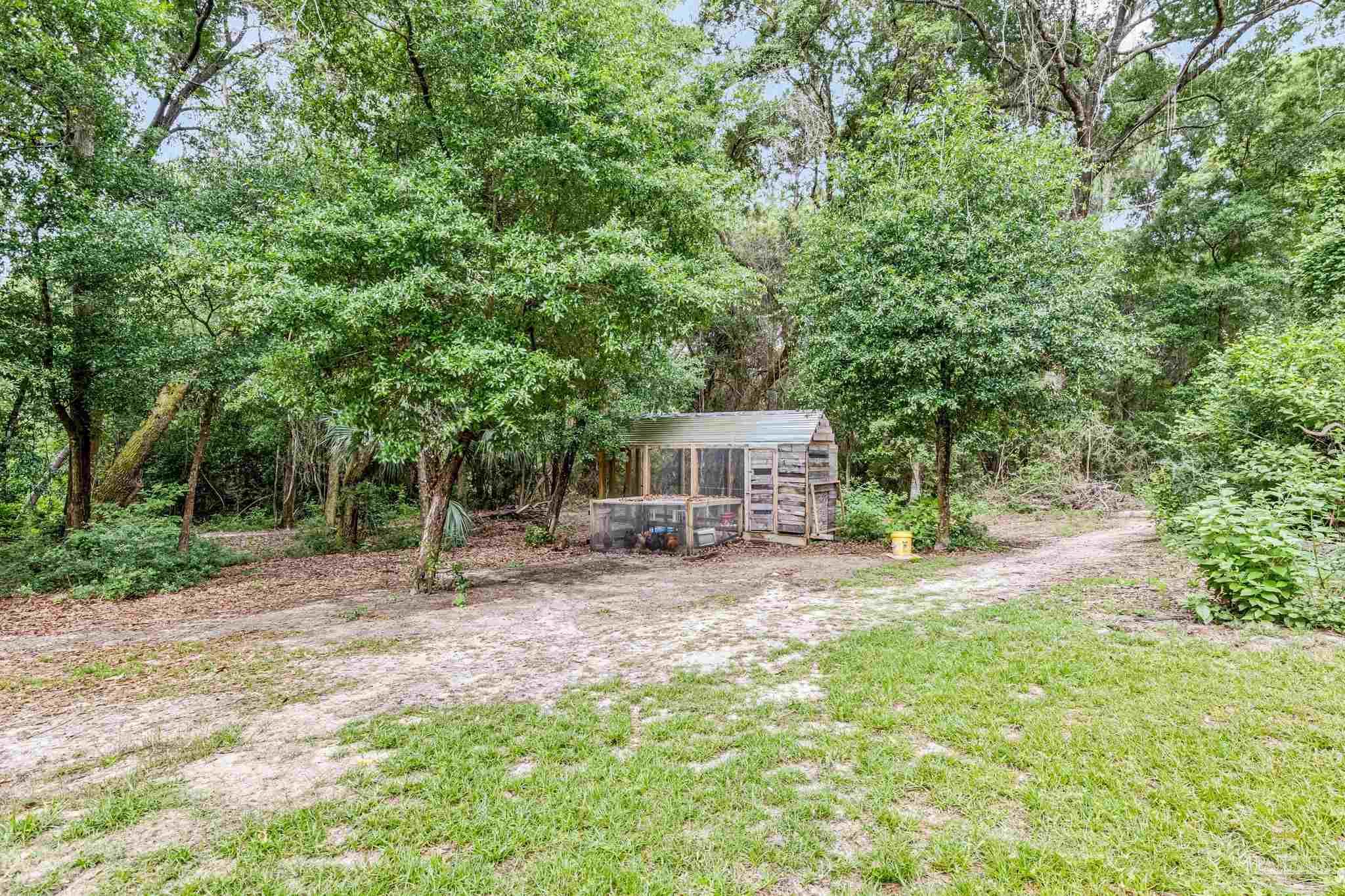 main property photo 50