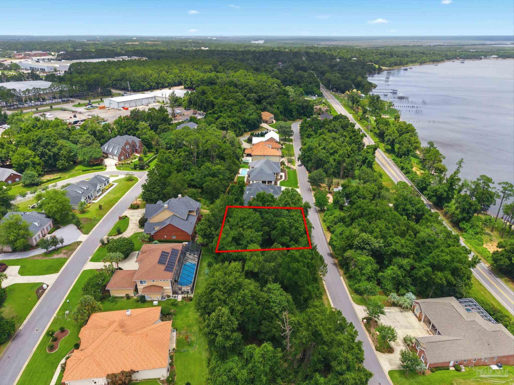main property photo 11