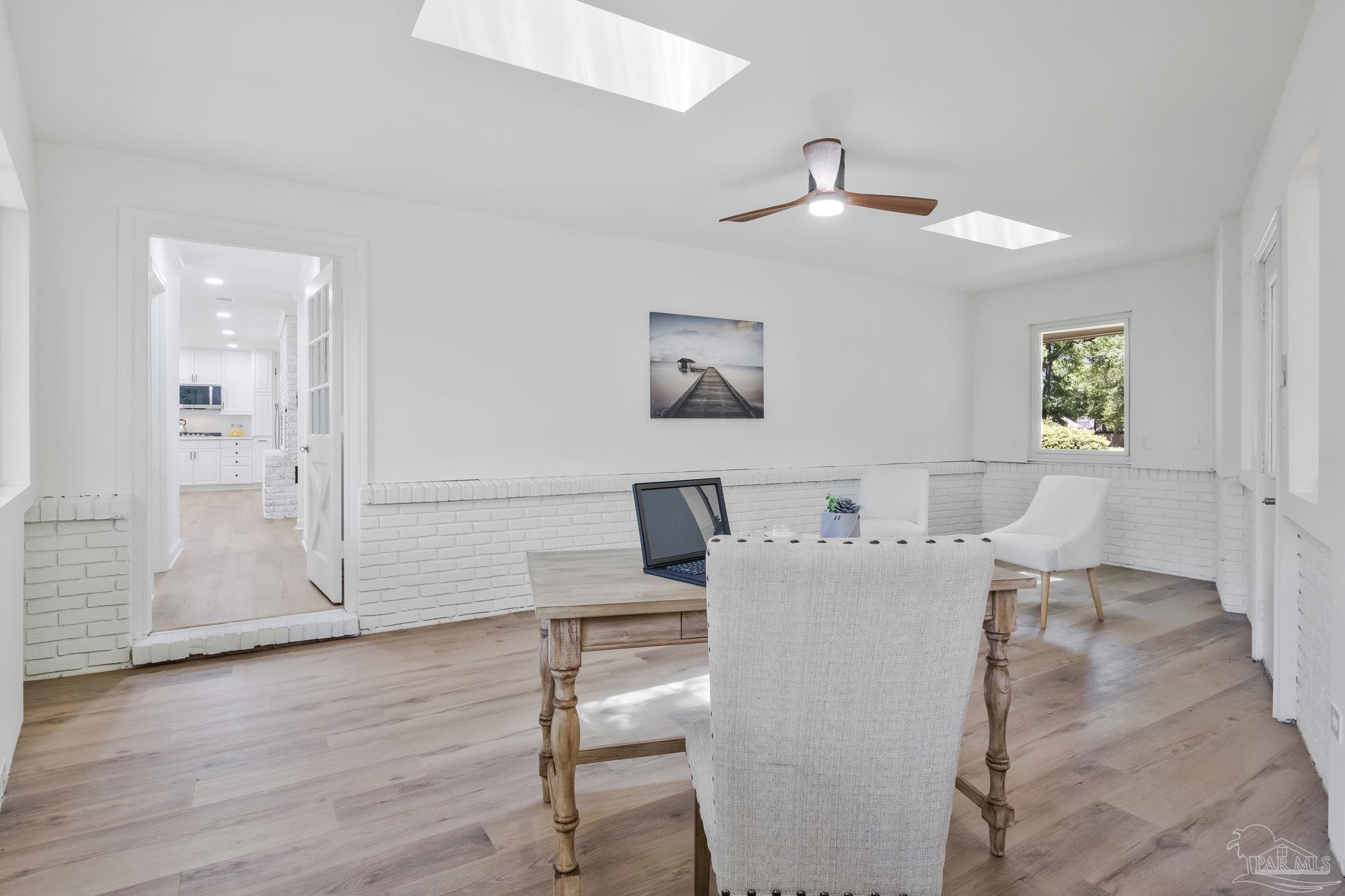 property viewer photo 36