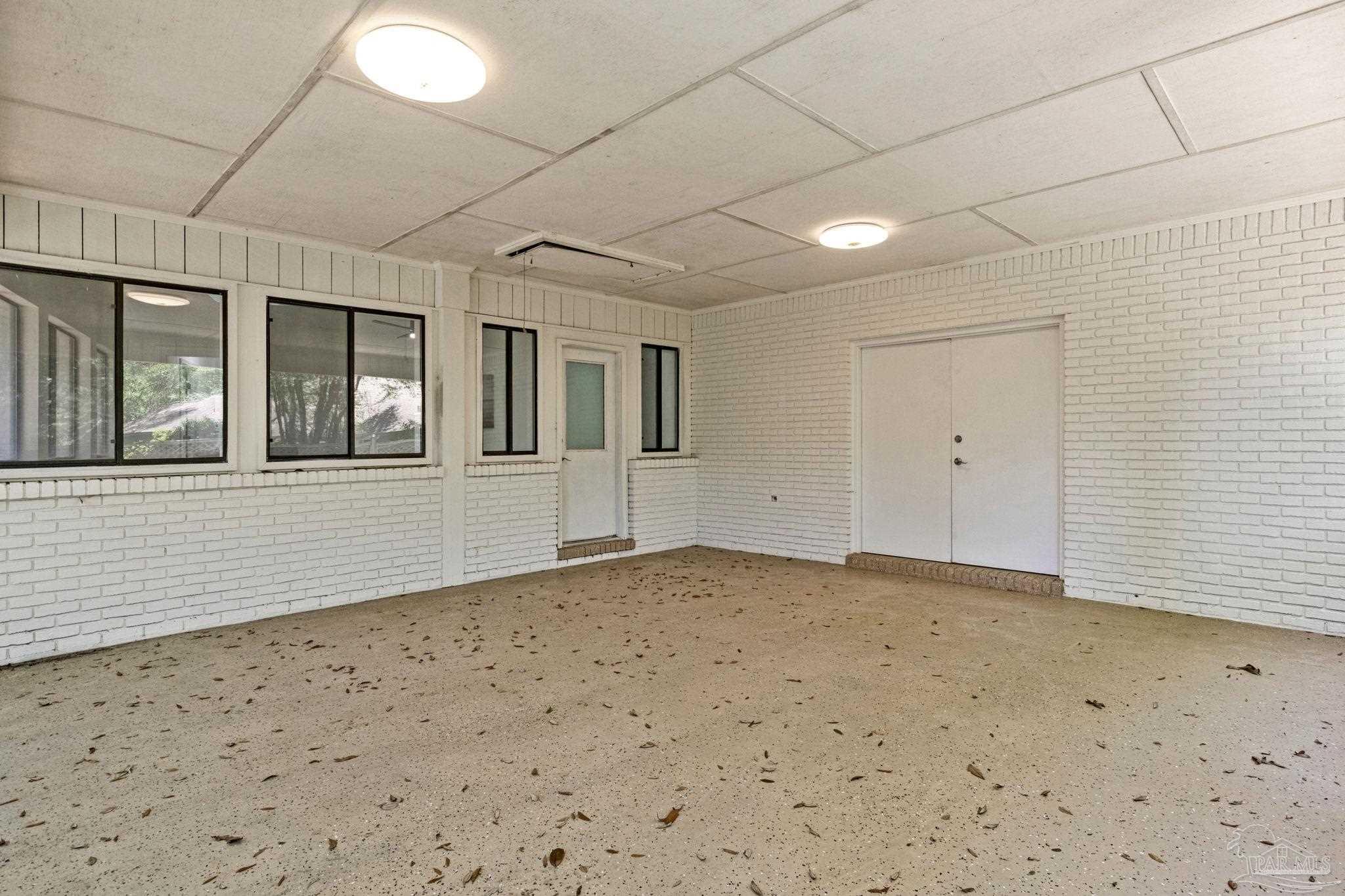property viewer photo 43