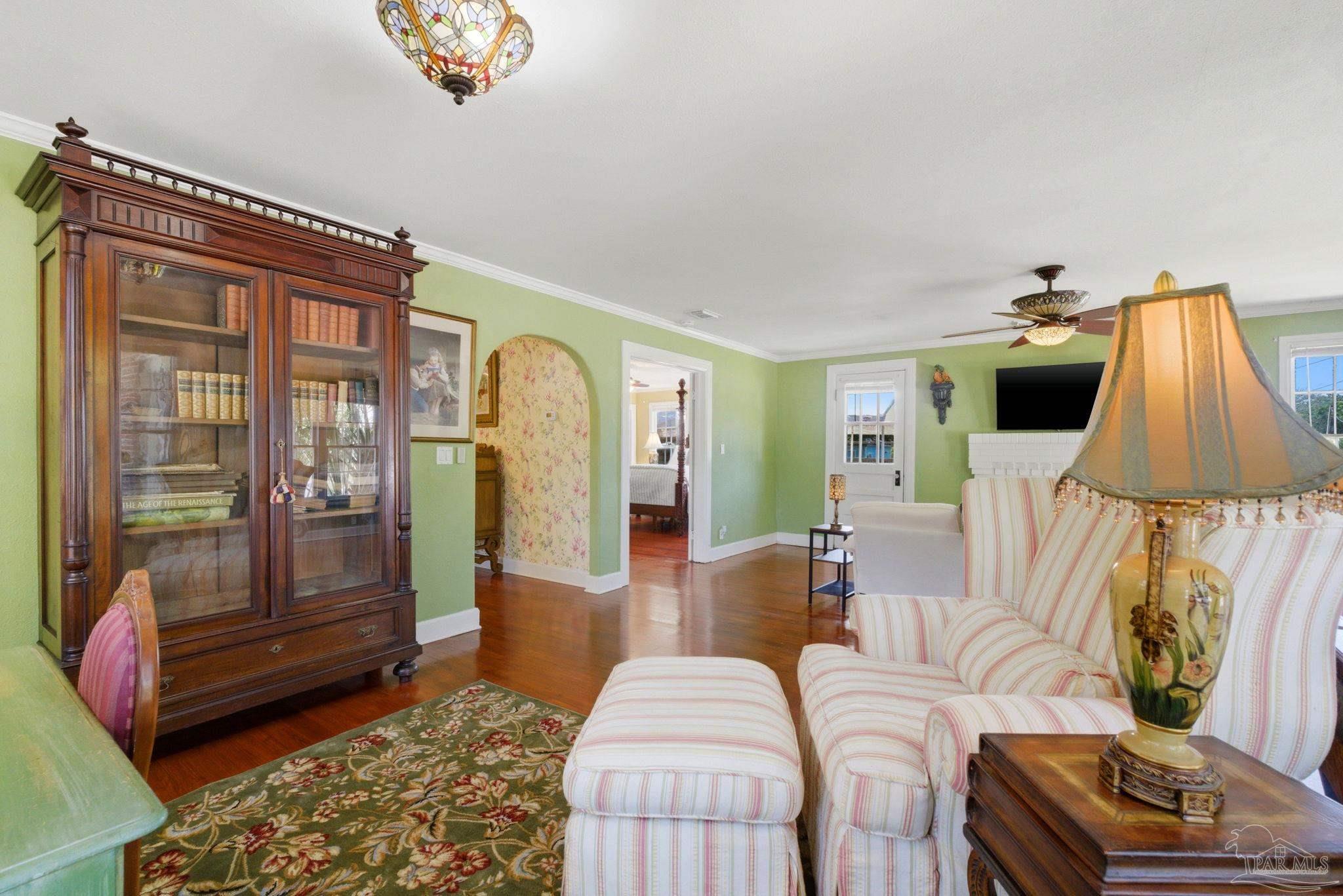 main property photo 24