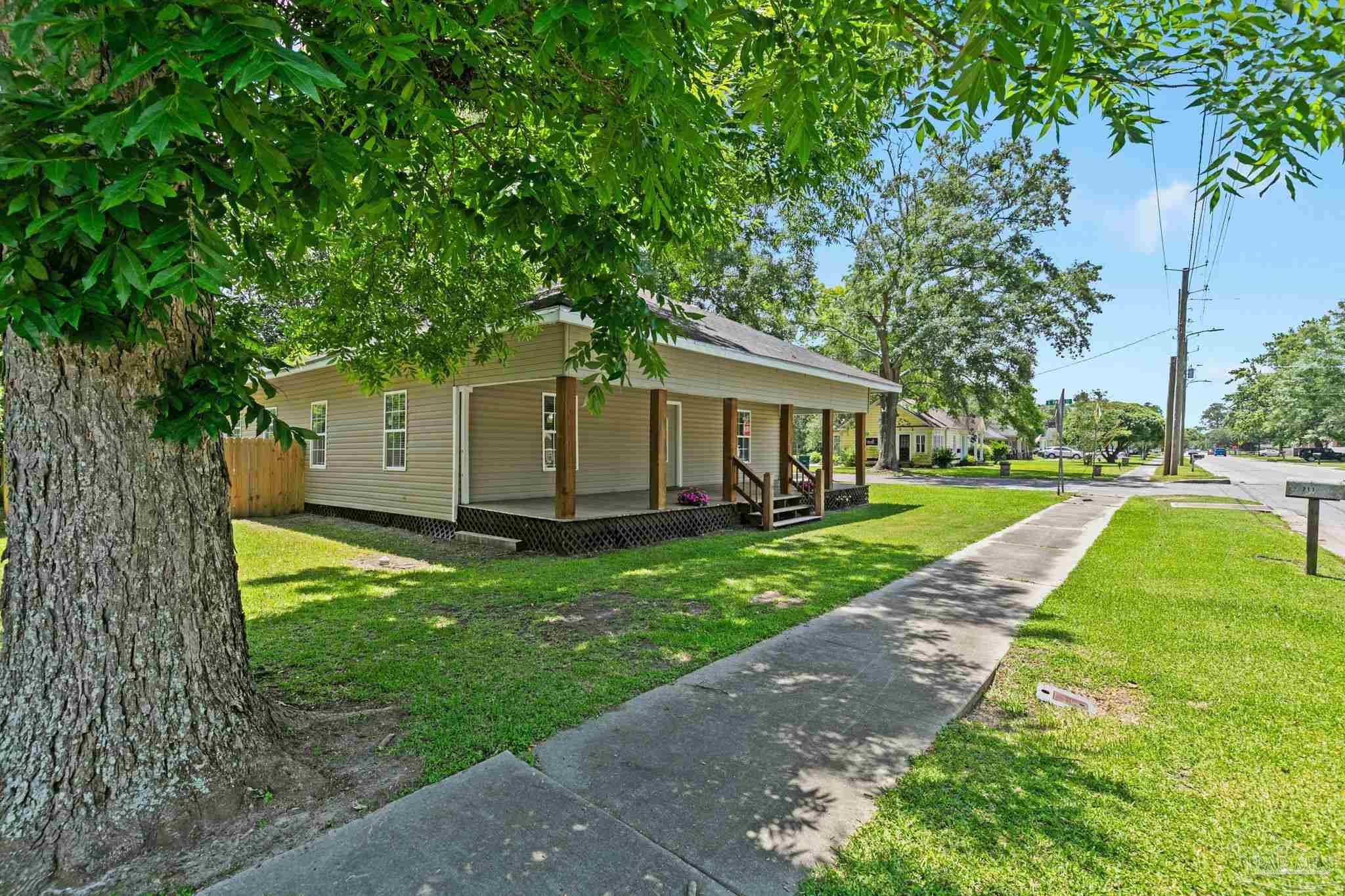 main property photo 35