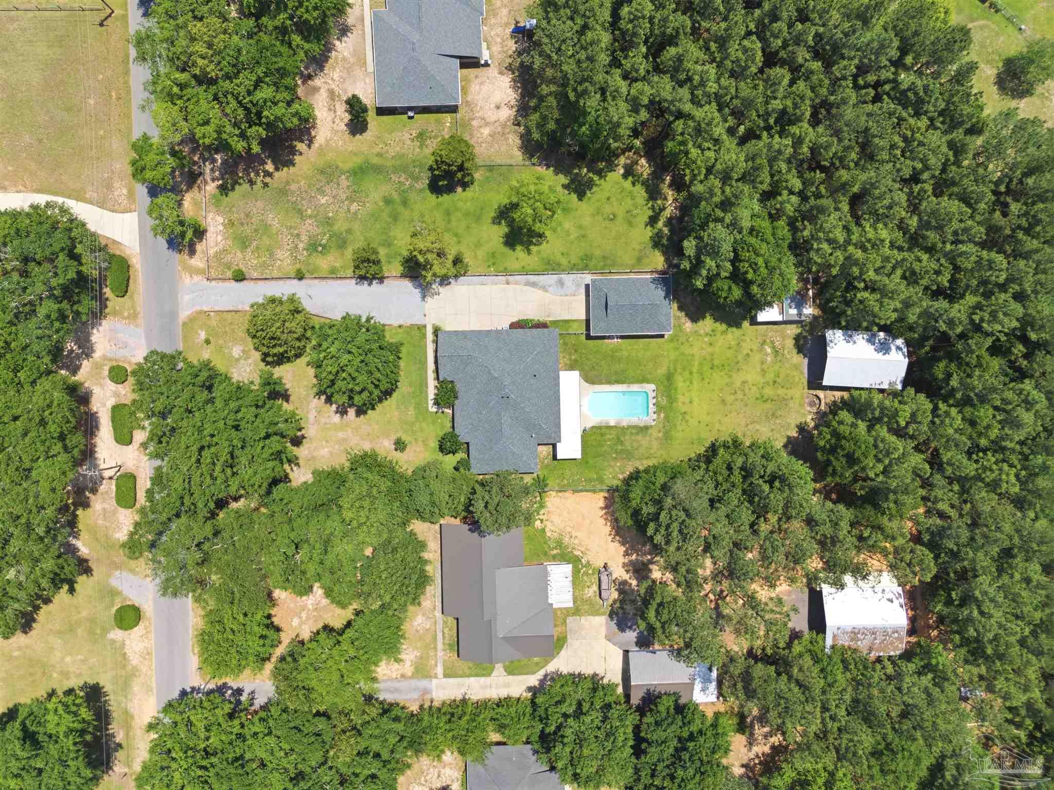 main property photo 43