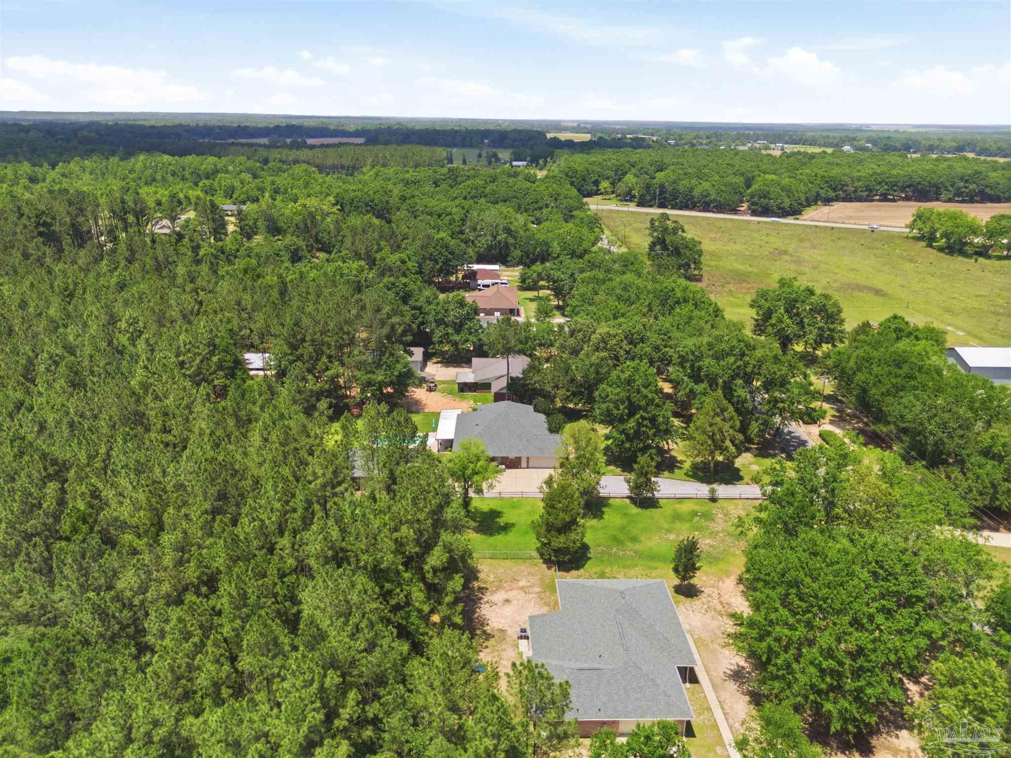 main property photo 50