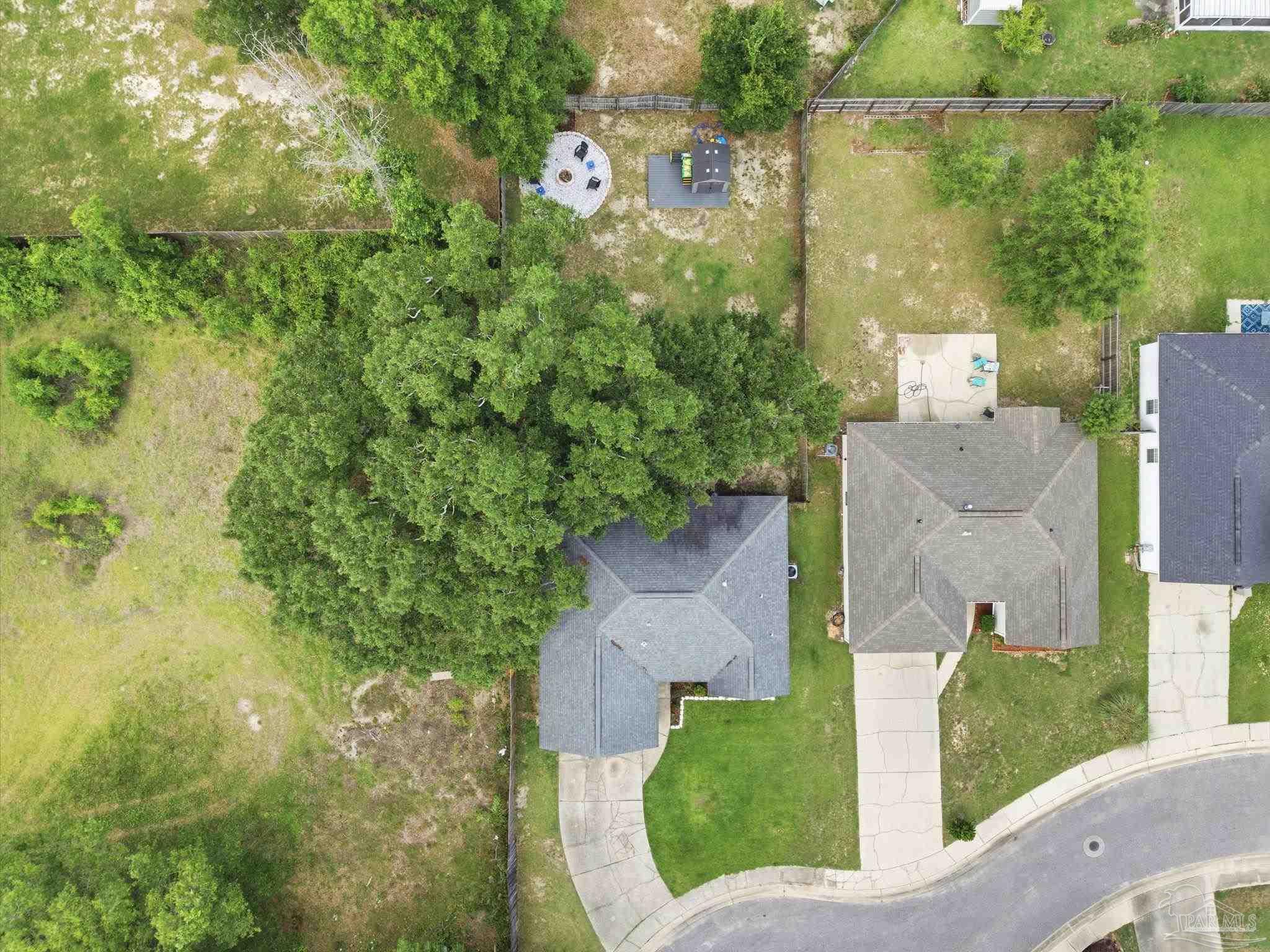 main property photo 43