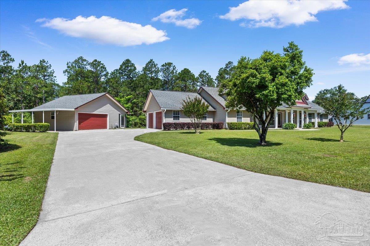 main property photo 9
