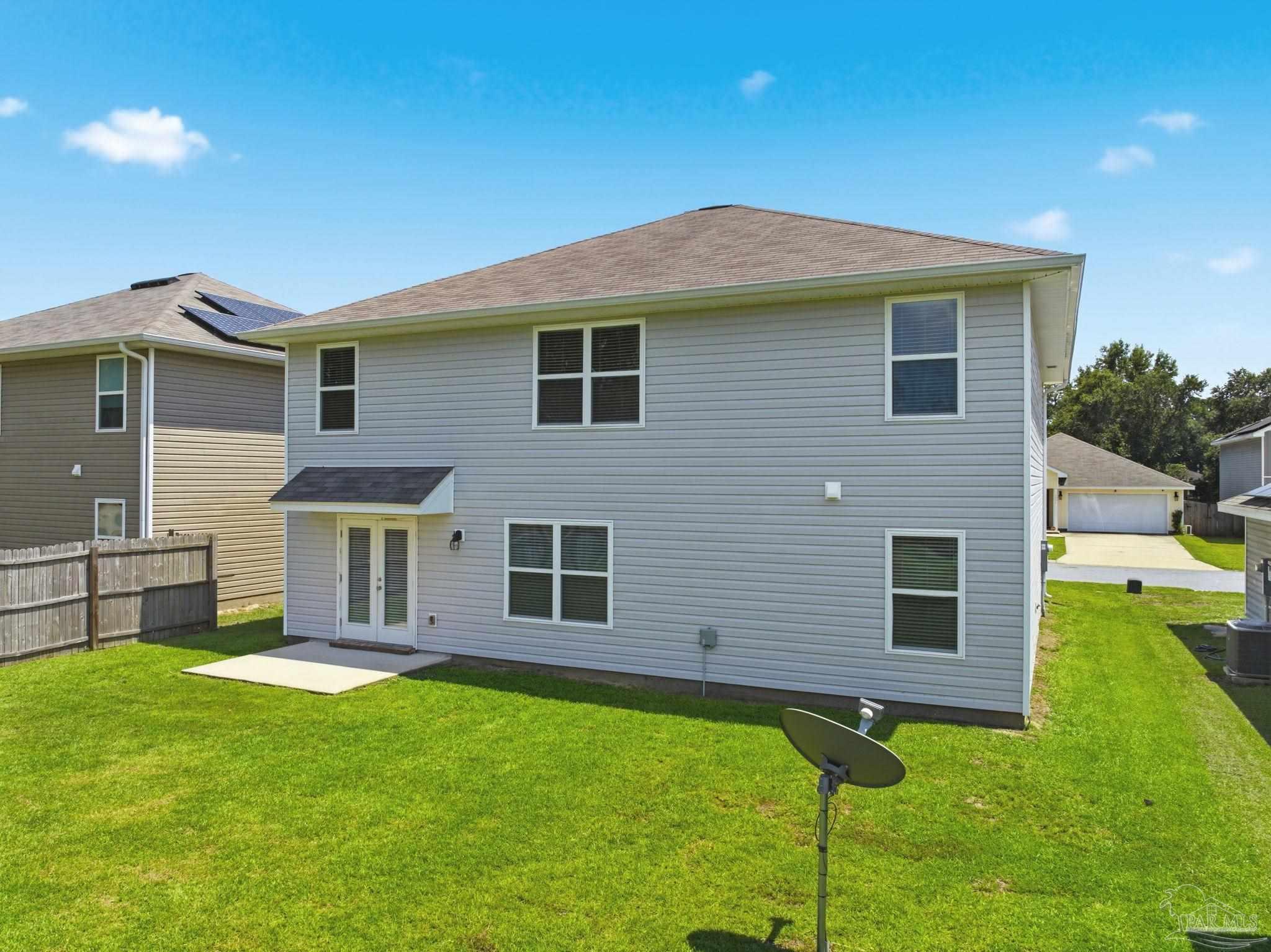 main property photo 42