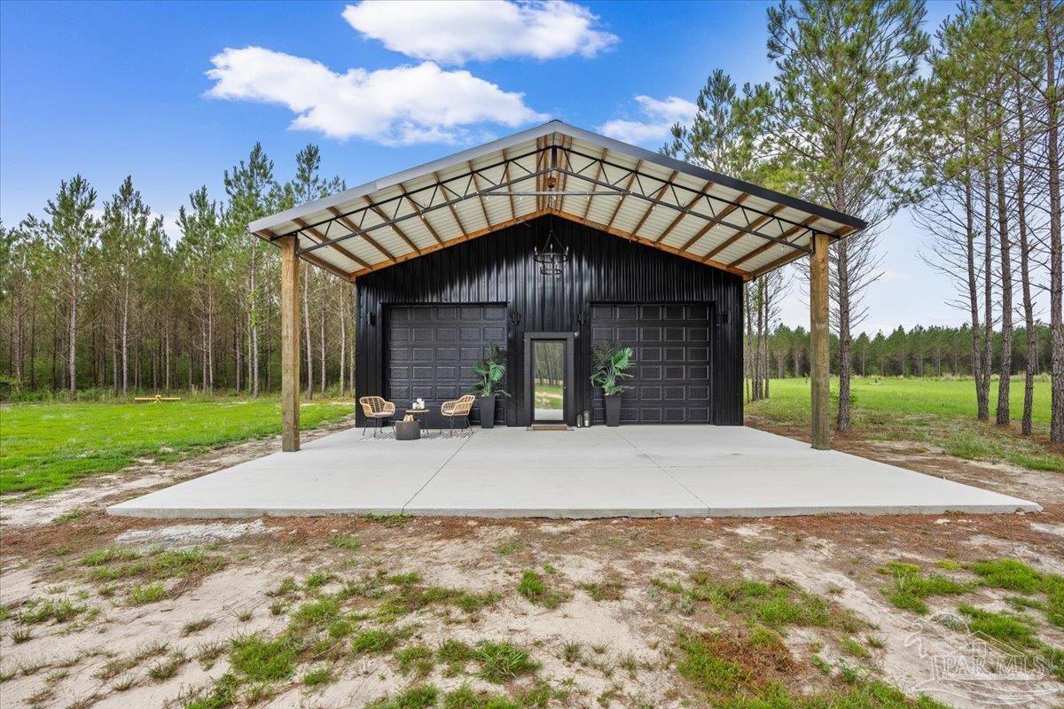 main property photo 10