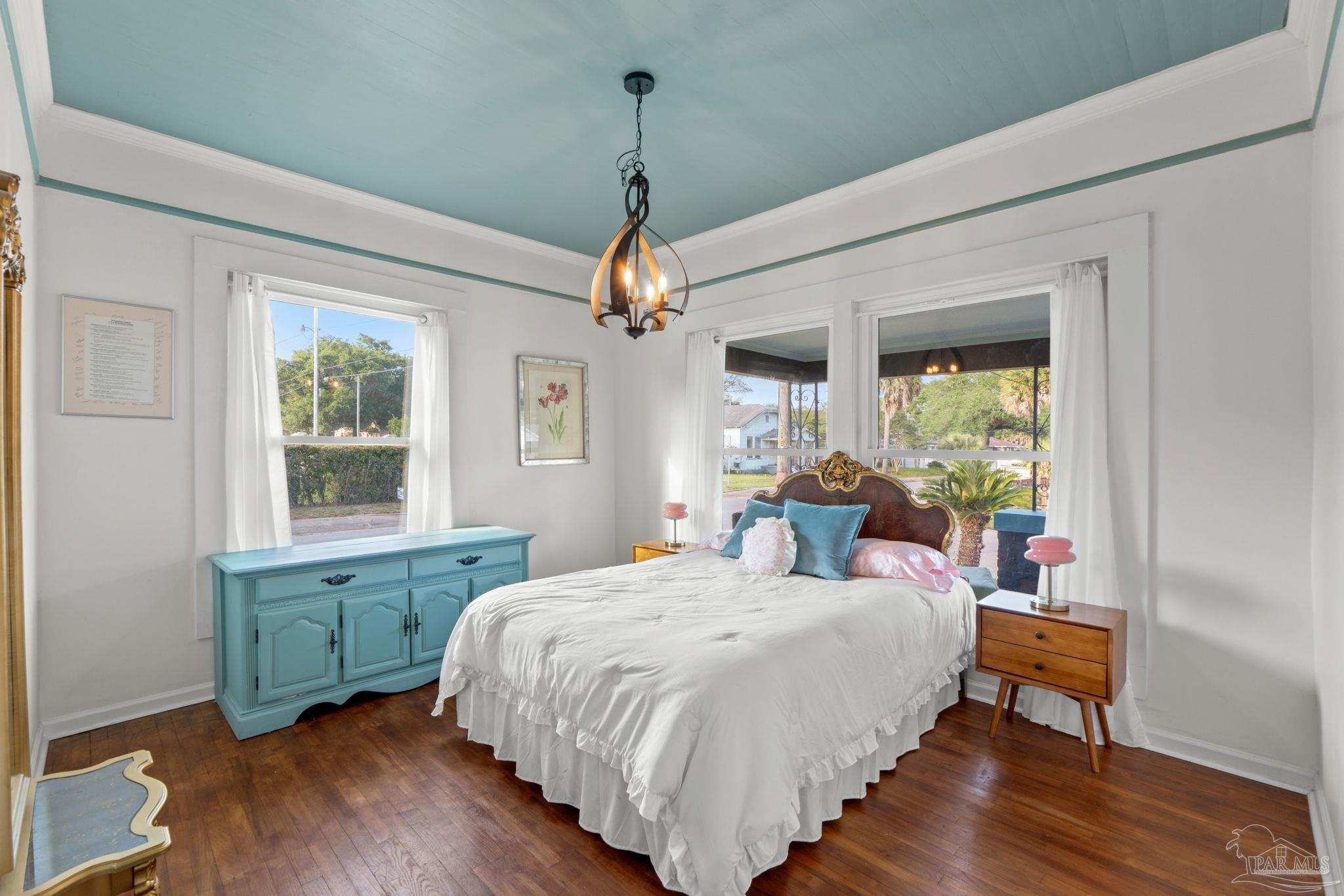 main property photo 20