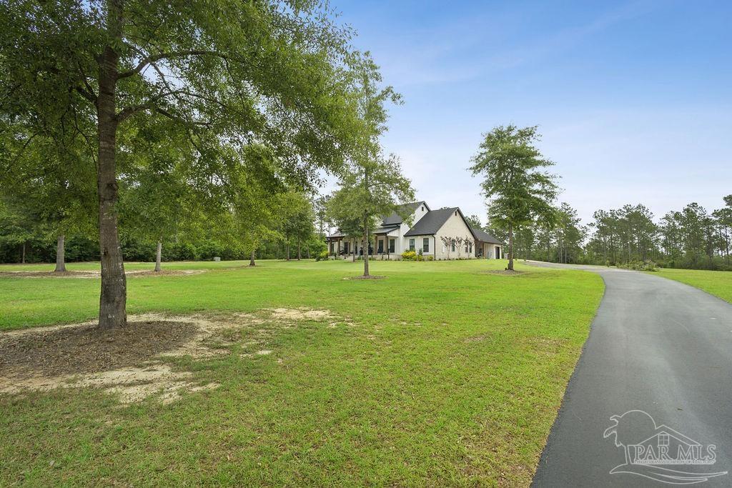 main property photo 39
