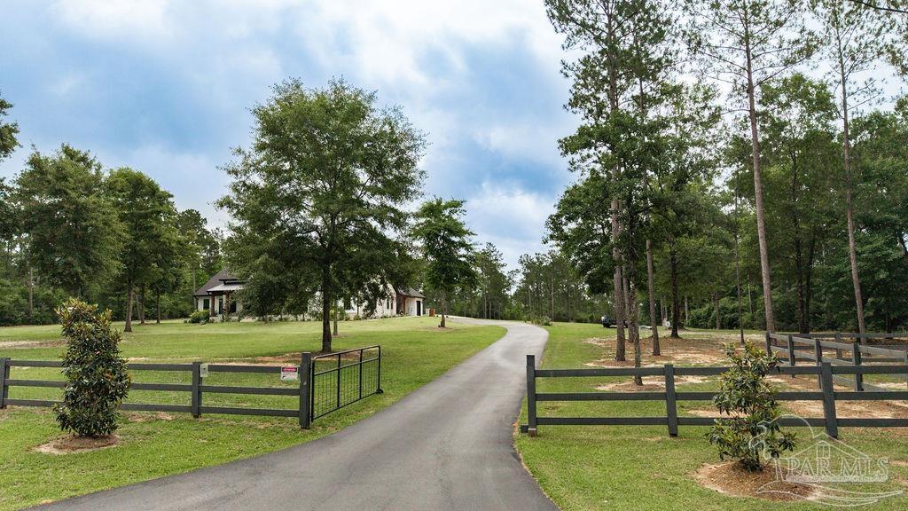 main property photo 44
