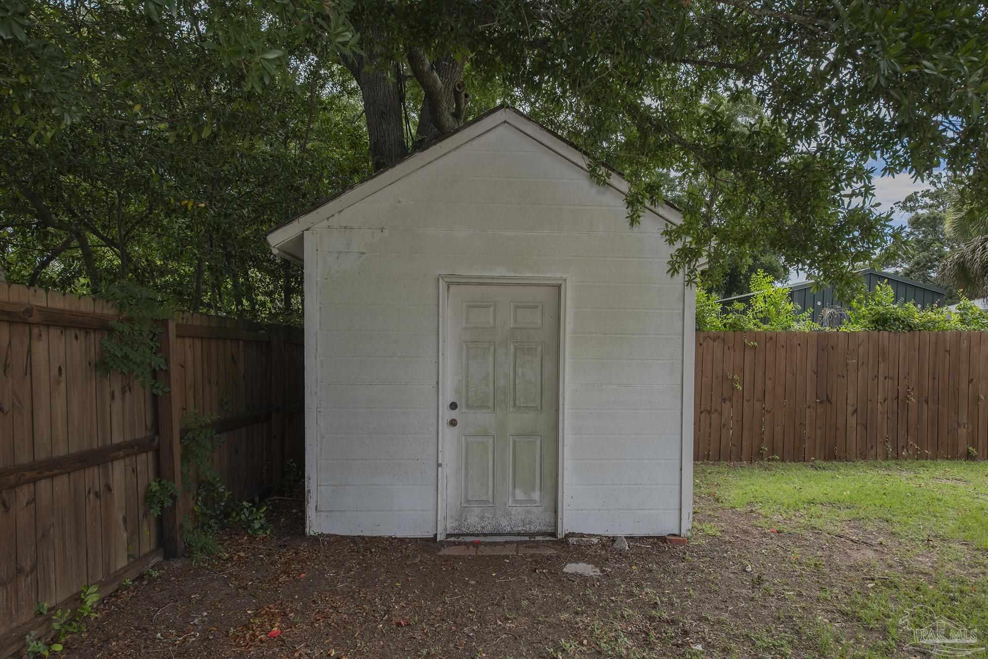 main property photo 58