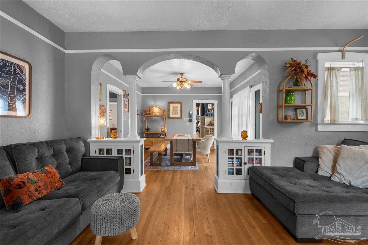 main property photo 8