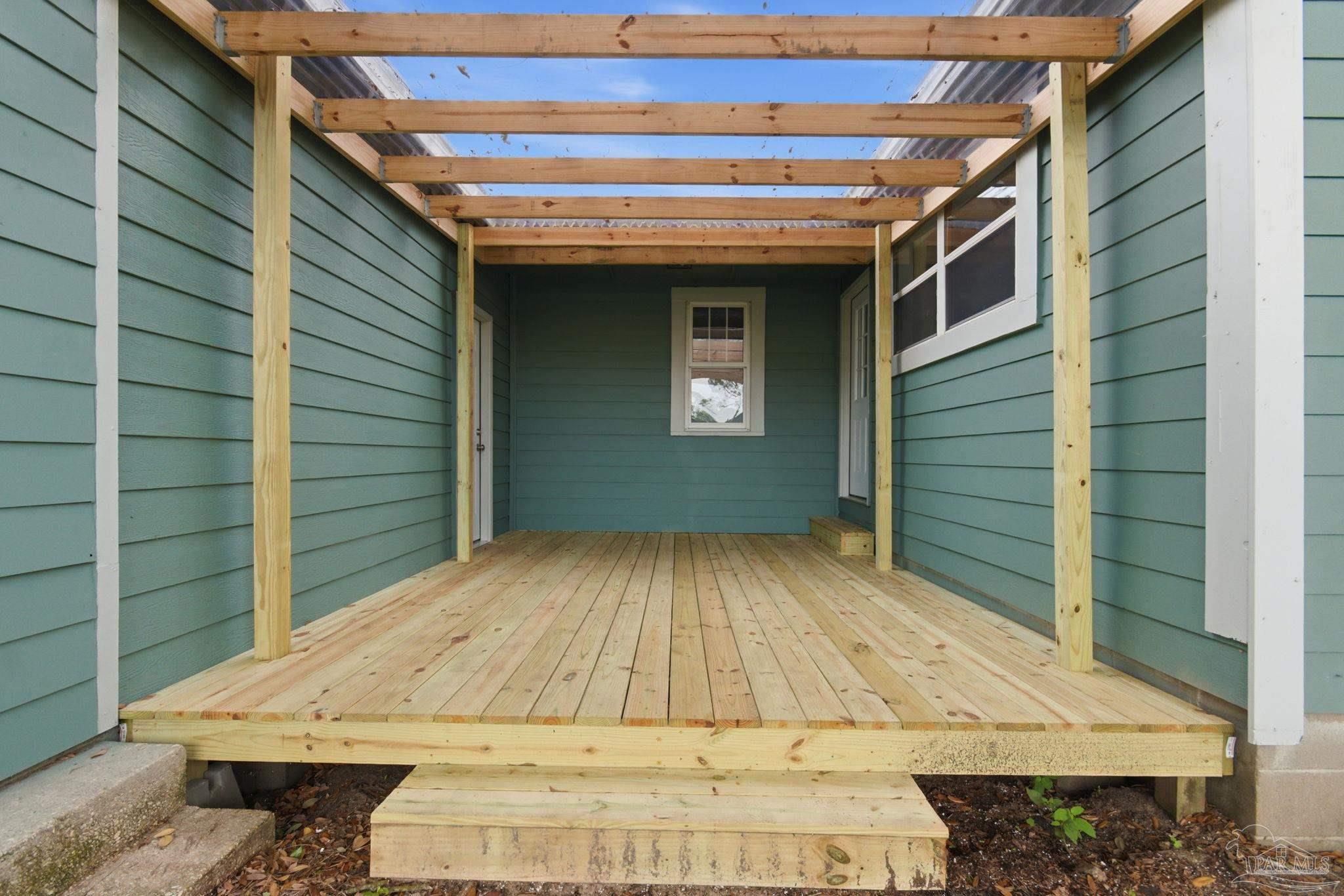 main property photo 24