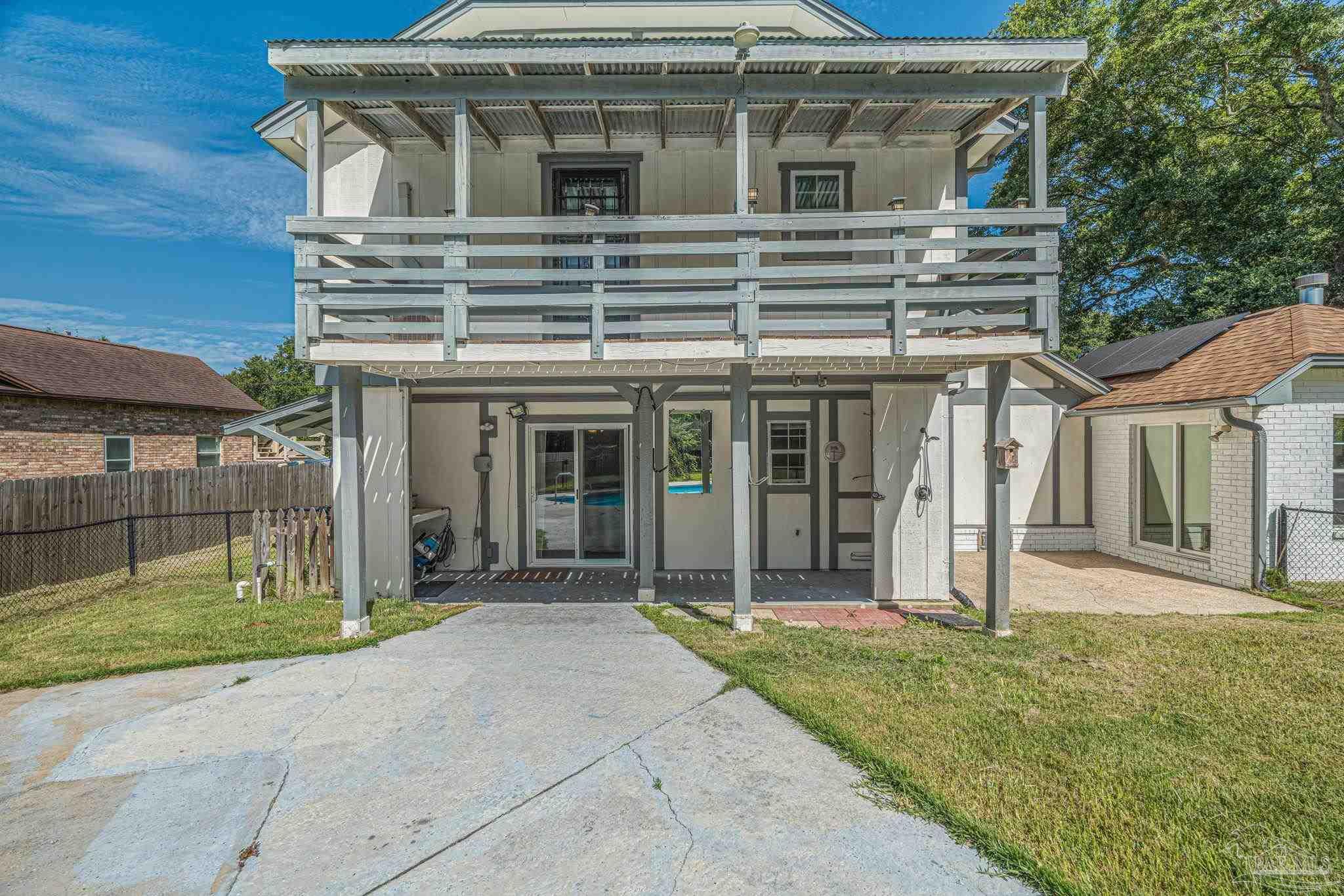 main property photo 40
