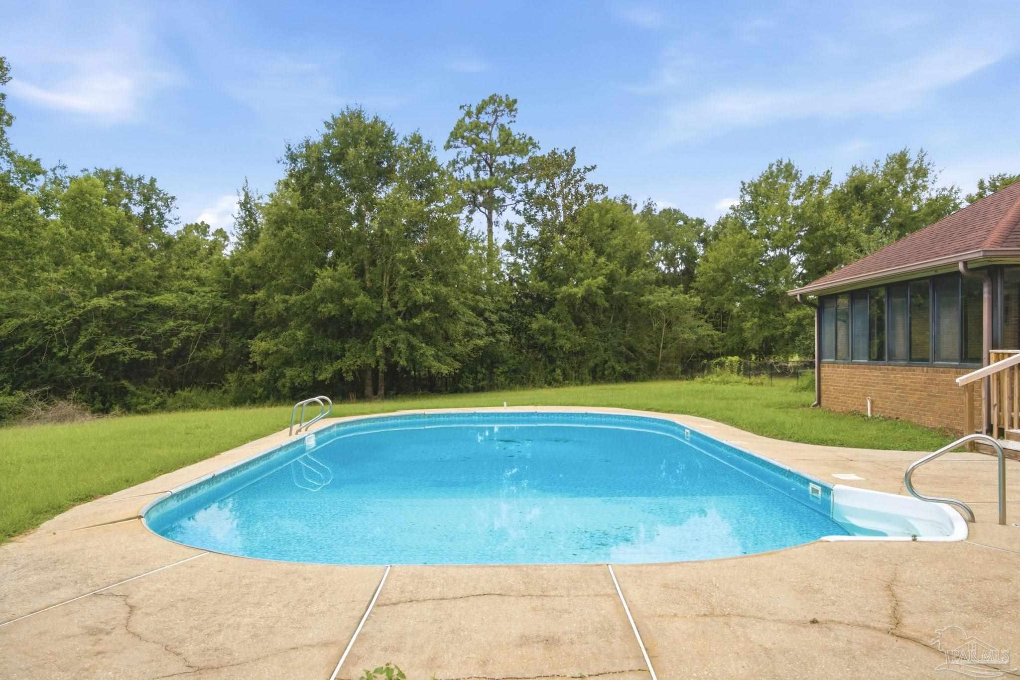 main property photo 48