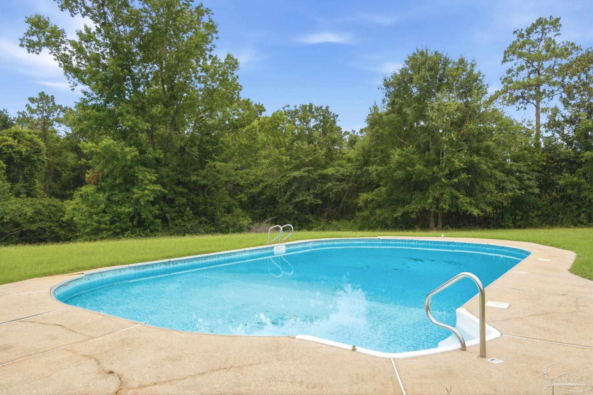 main property photo 49
