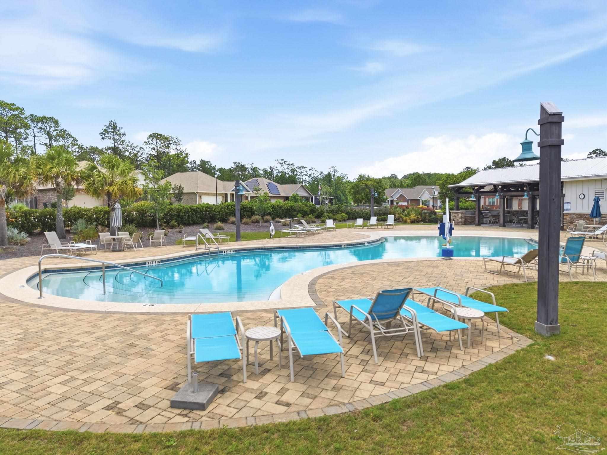 main property photo 64
