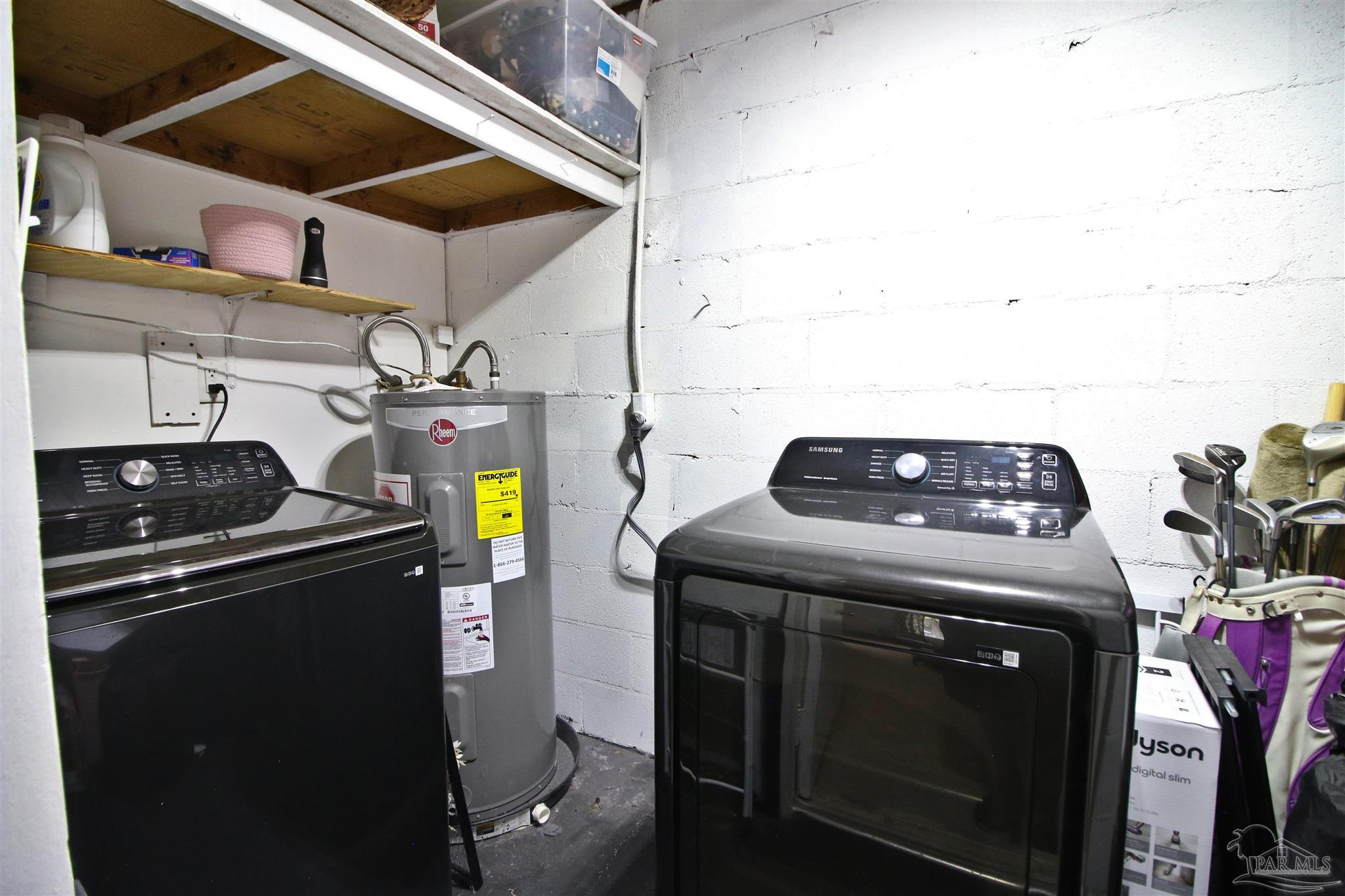 main property photo 18