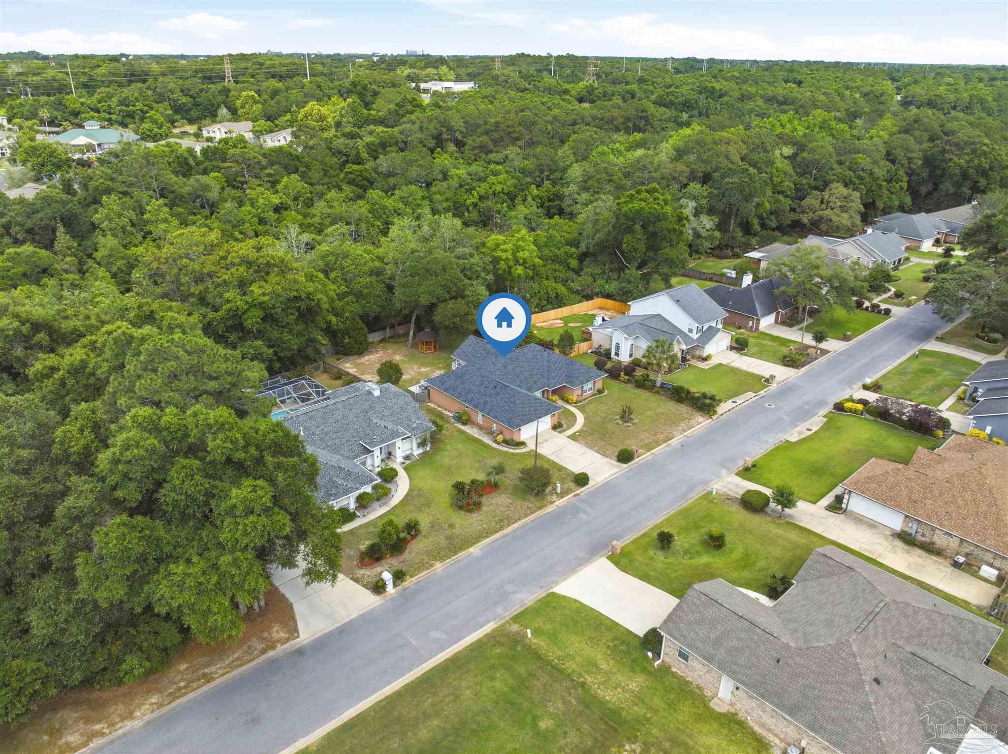 main property photo 30