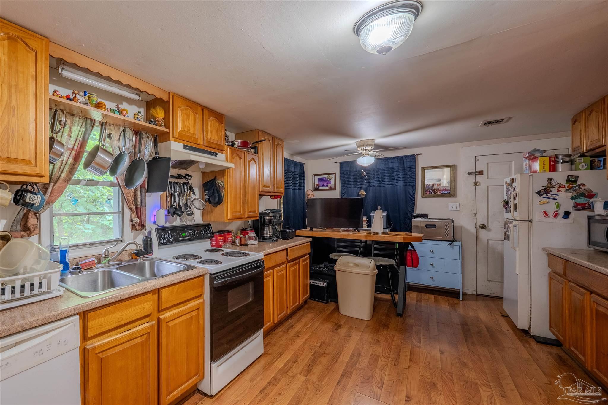 property viewer photo 5
