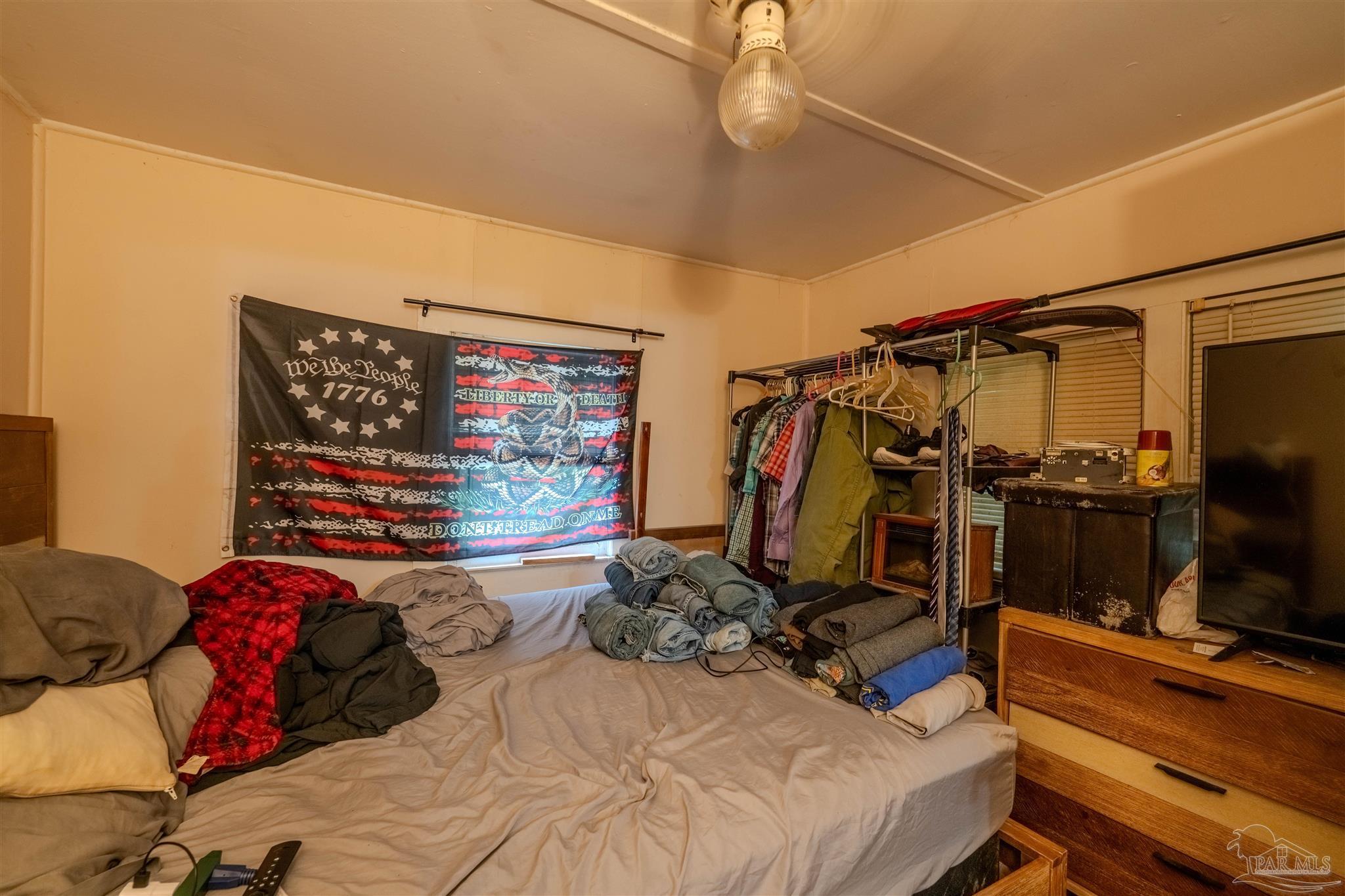 property viewer photo 9