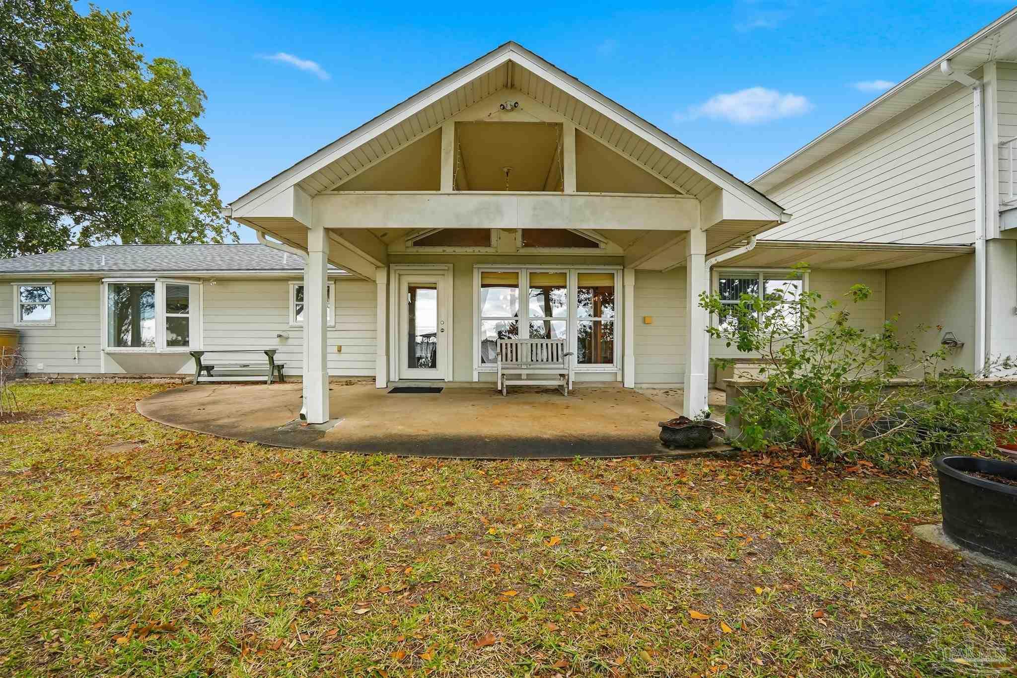 main property photo 25