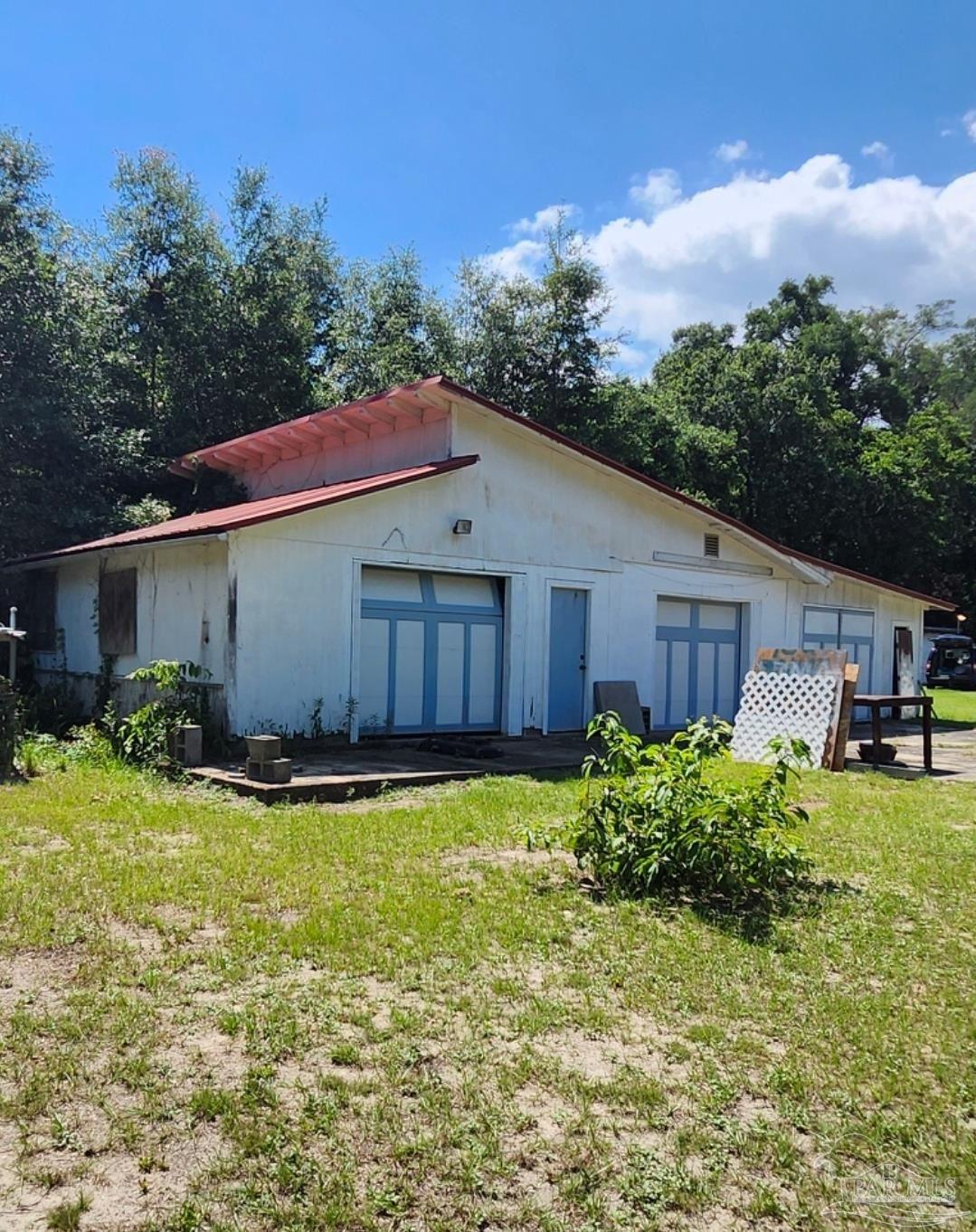 main property photo 38